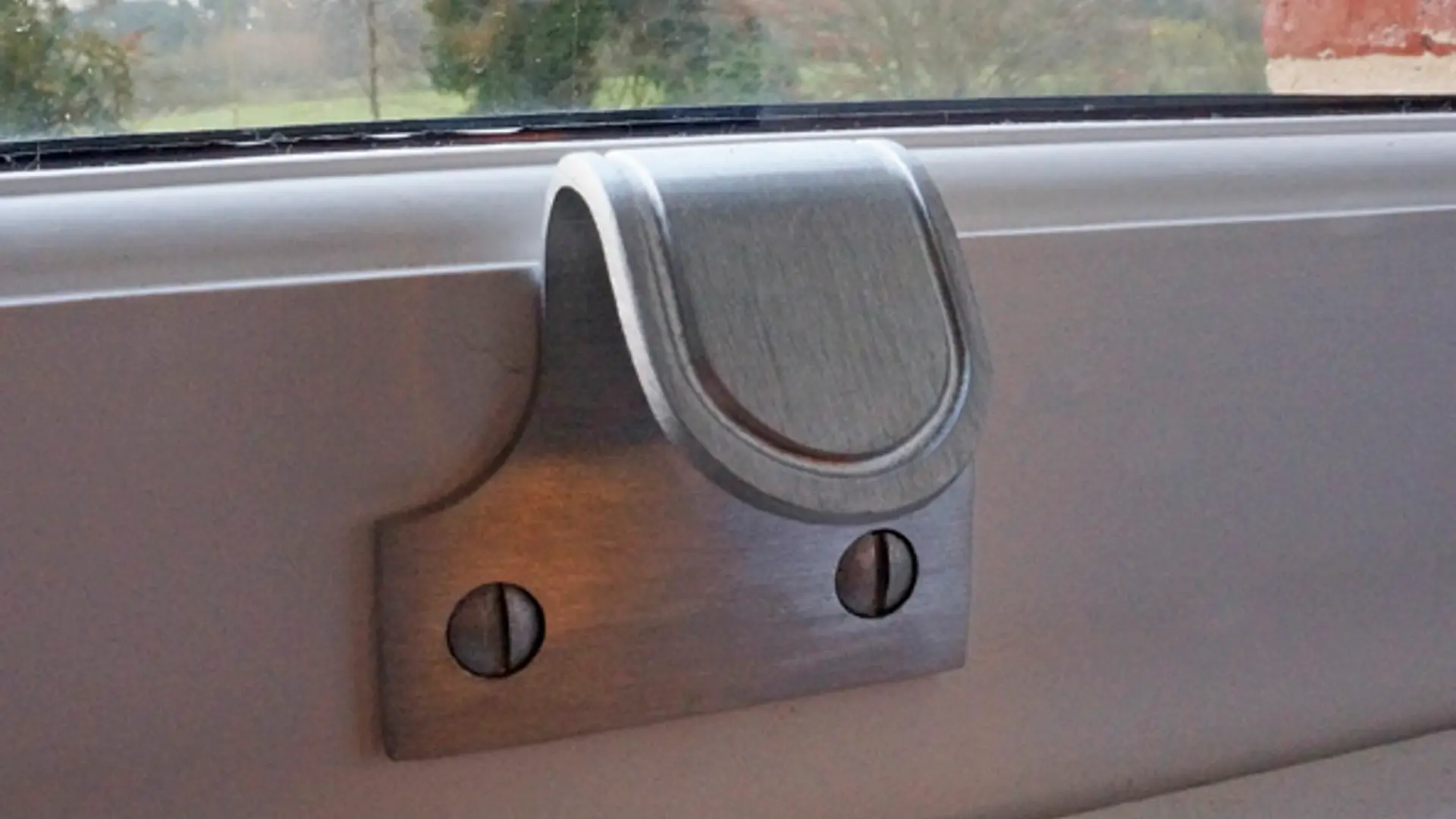 Mumford & Wood Ironmongery Satin Chrome Sash Window - in