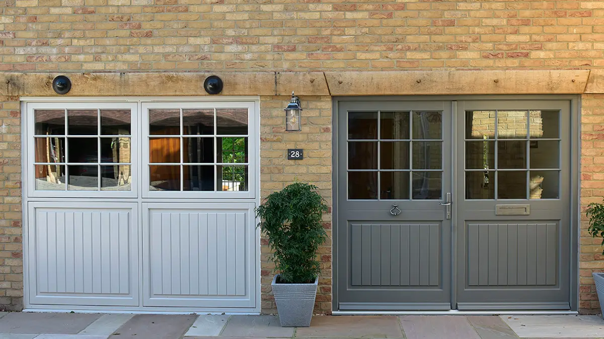 Stapehill Abbey Development Unites New Builds with Sensitive Conversions