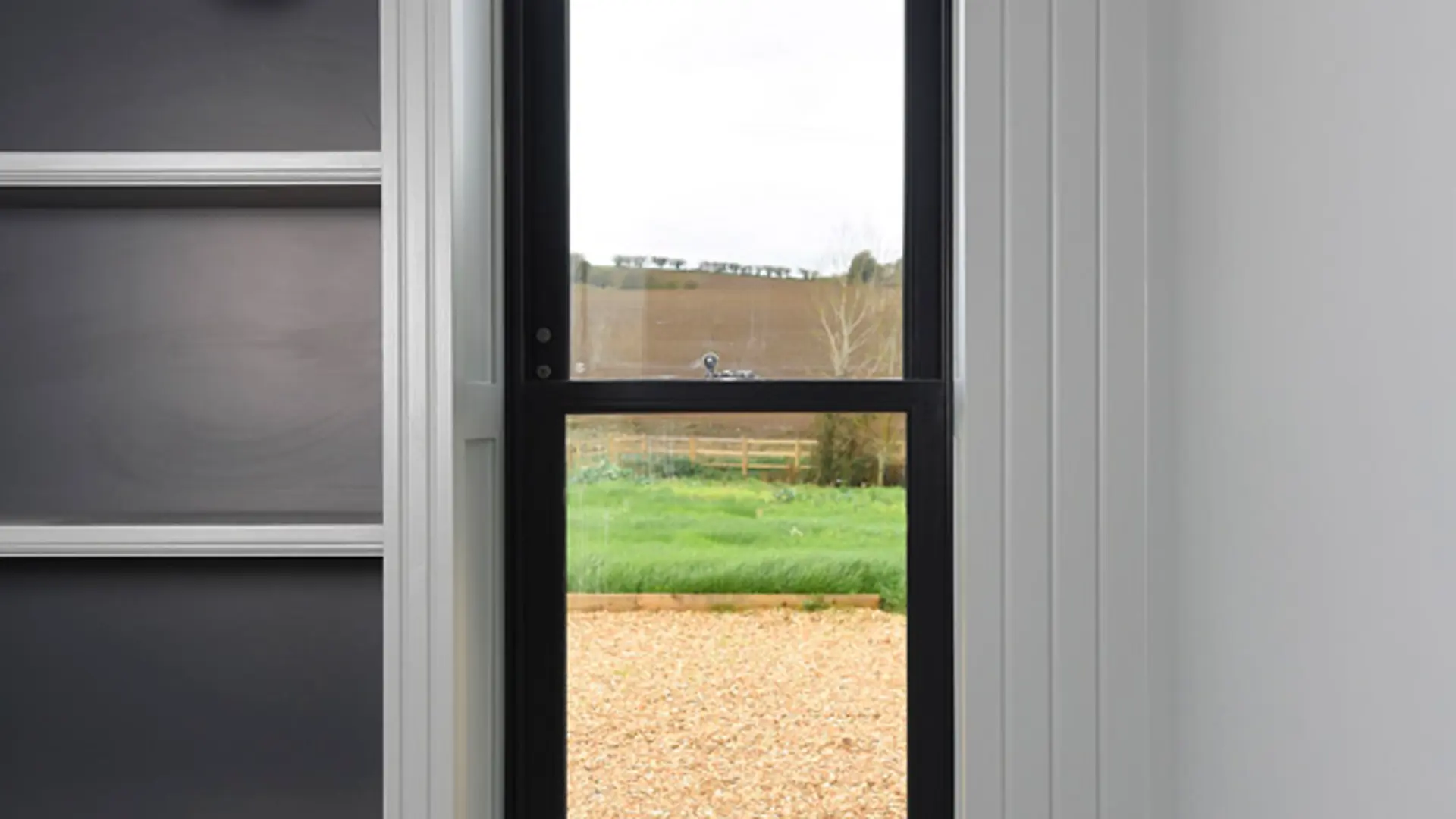 Sash Windows Black Interior - Sash window in Black