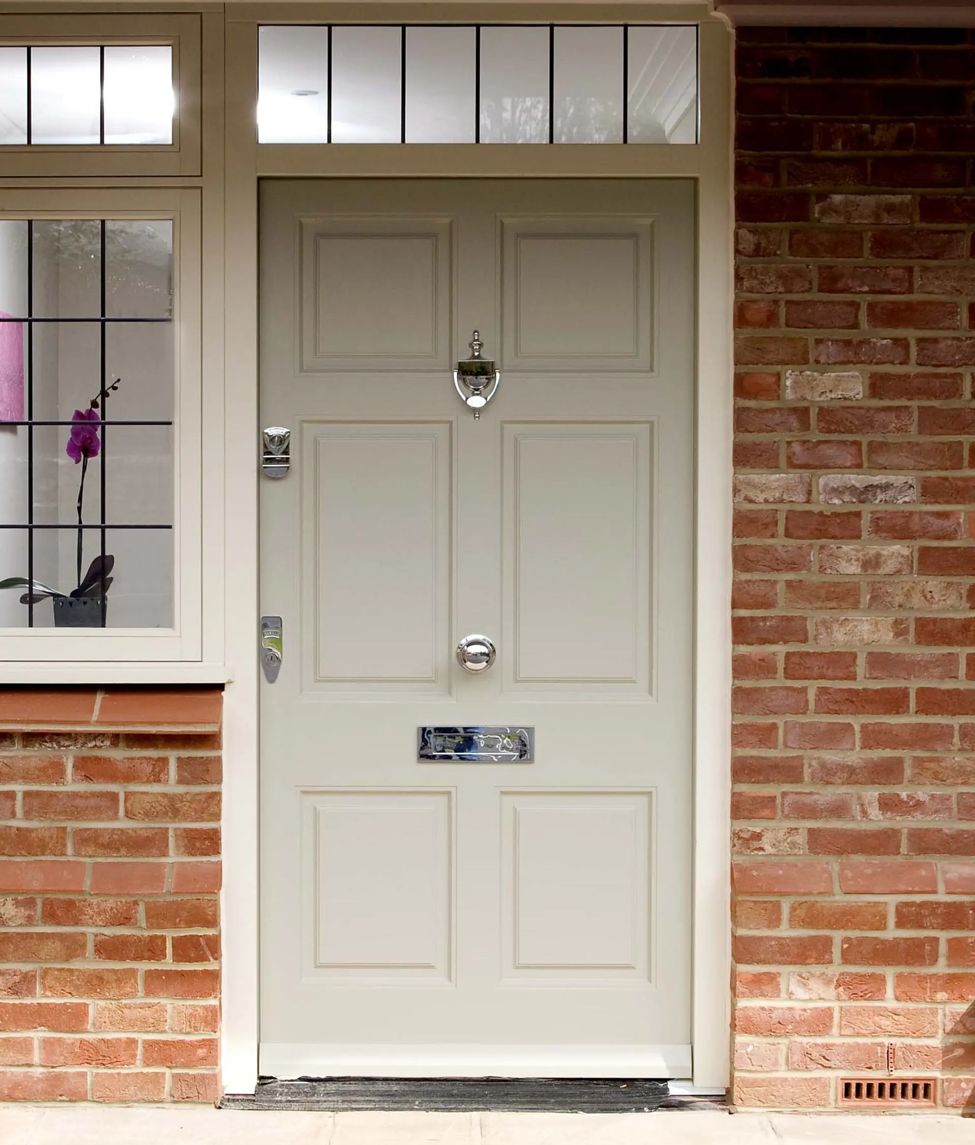 Mumford & Wood Ironmongery Polished Chrome Entrance Door - in