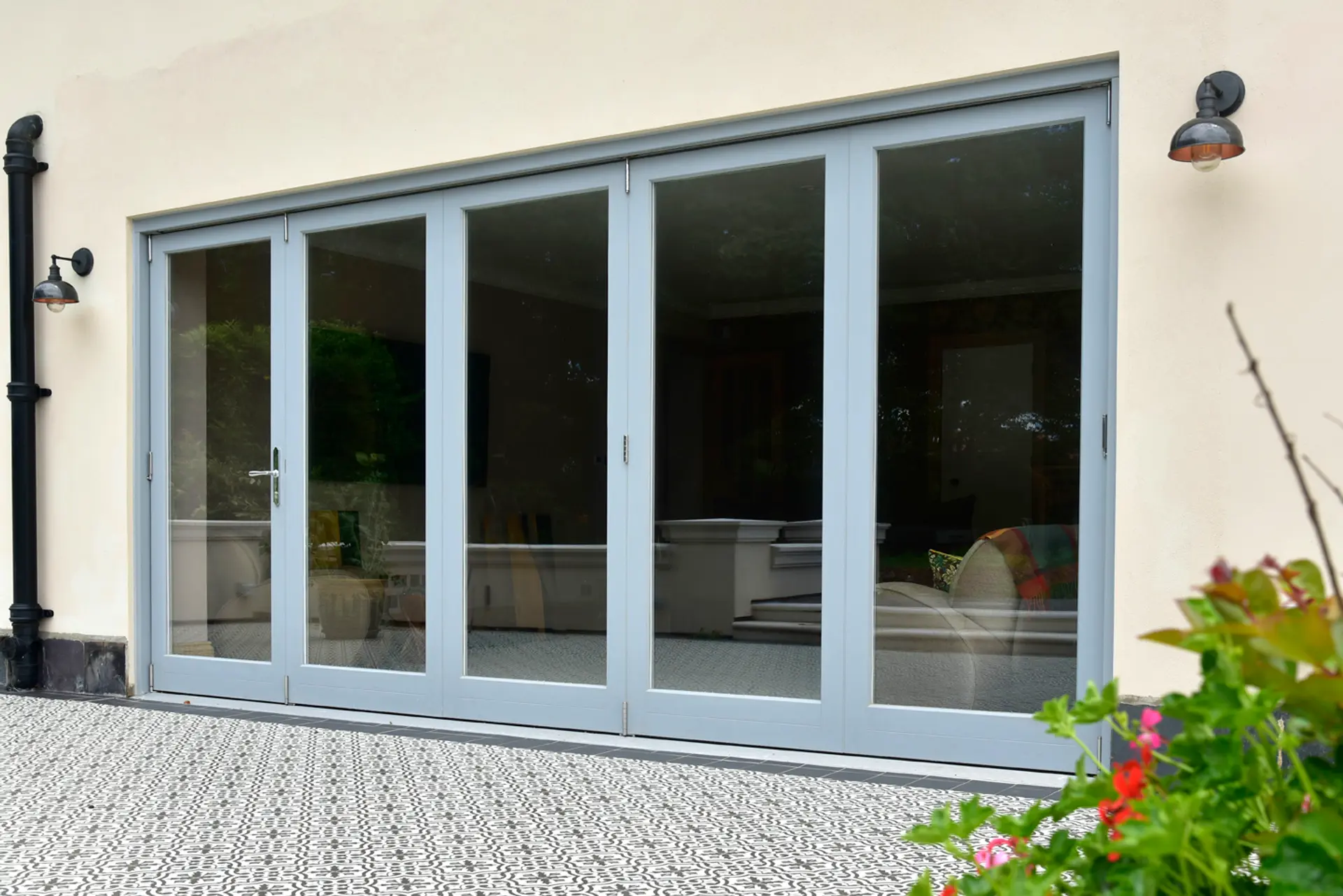 Bifold Door Grey Exterior 2 - Bi-fold door in Grey