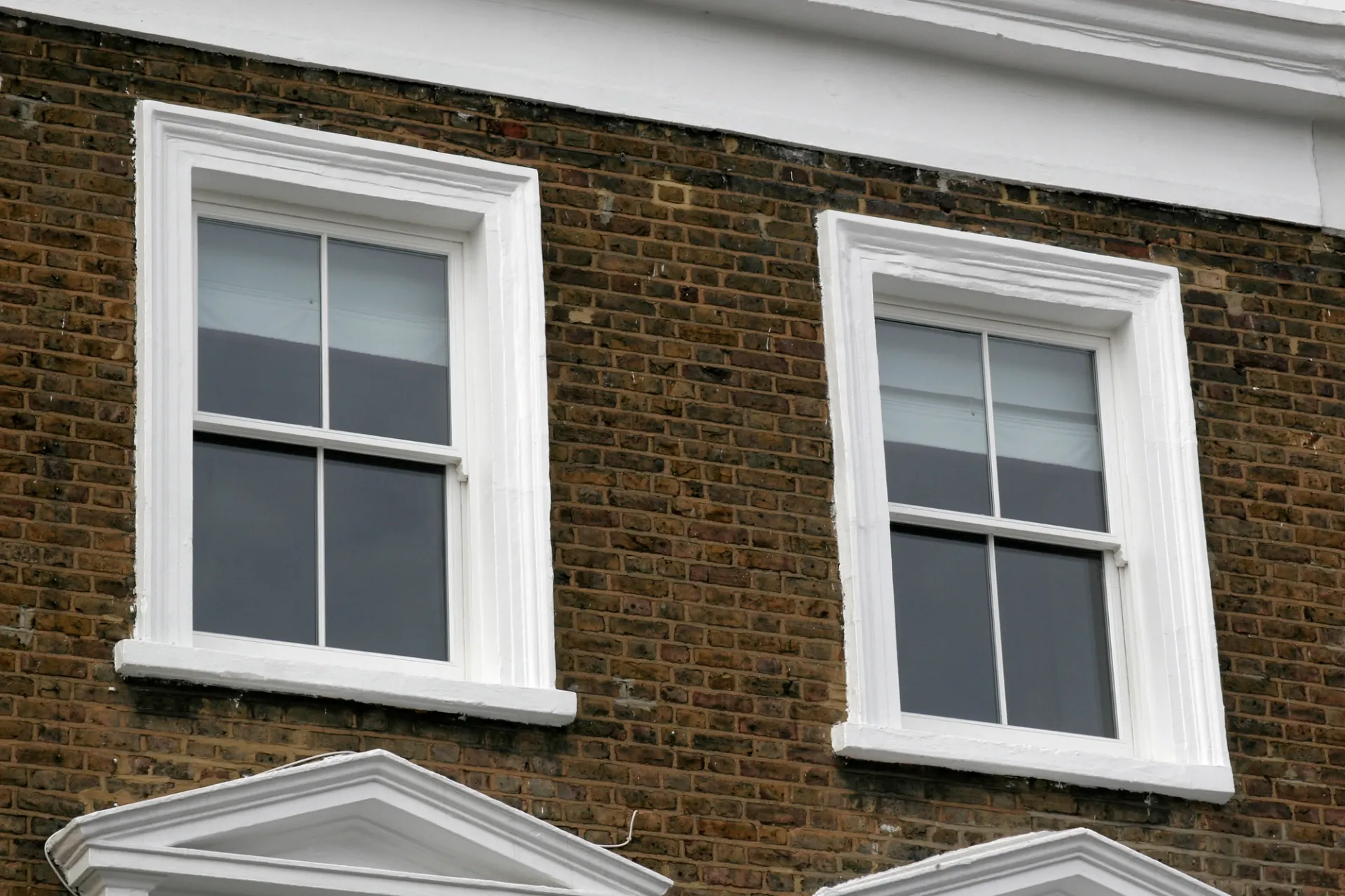 Sash Windows White Exterior 52 - Sash window in White