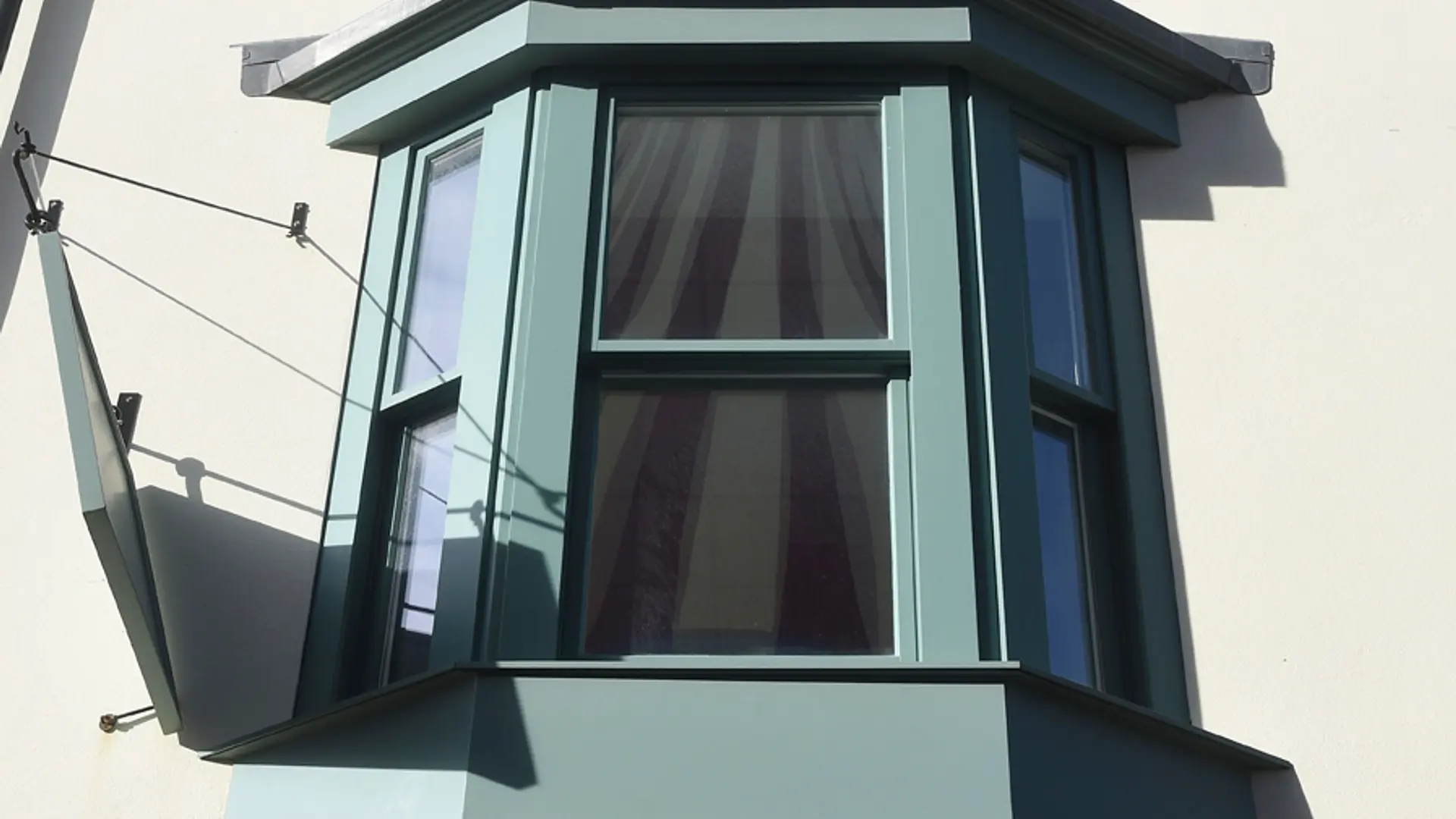 Sash Windows Green Exterior - Sash window in Green