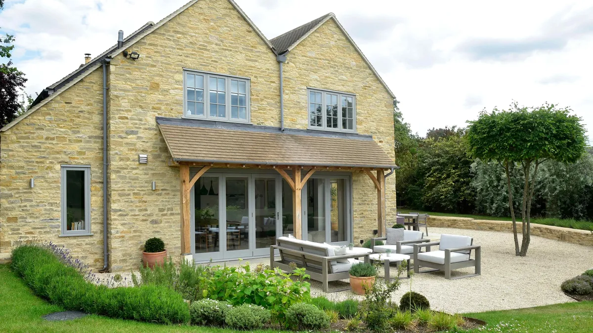 Renovation of beautiful Cotswolds retreat