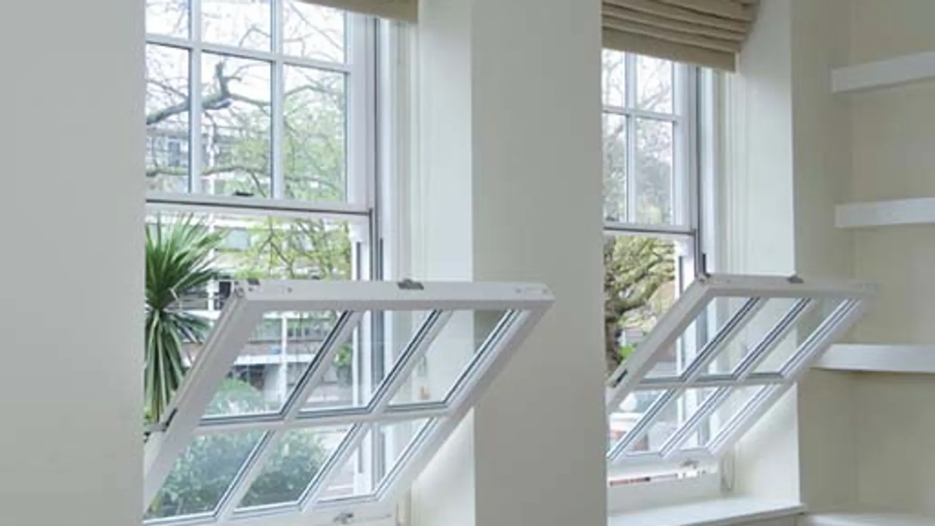 Sash Windows White Interior 16 - Sash window in White