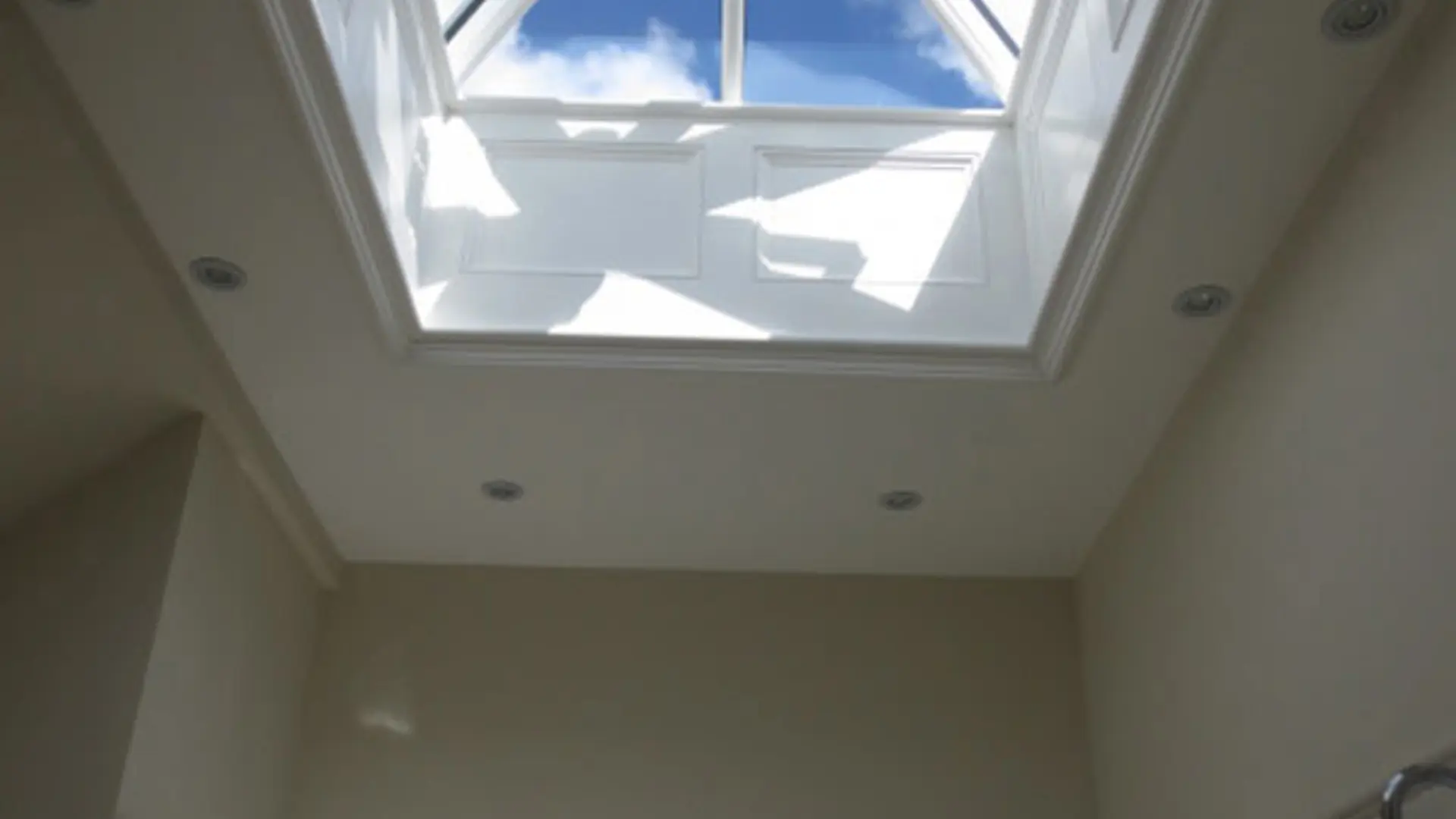 Roof Lantern White Interior 3 - Roof Lantern in White