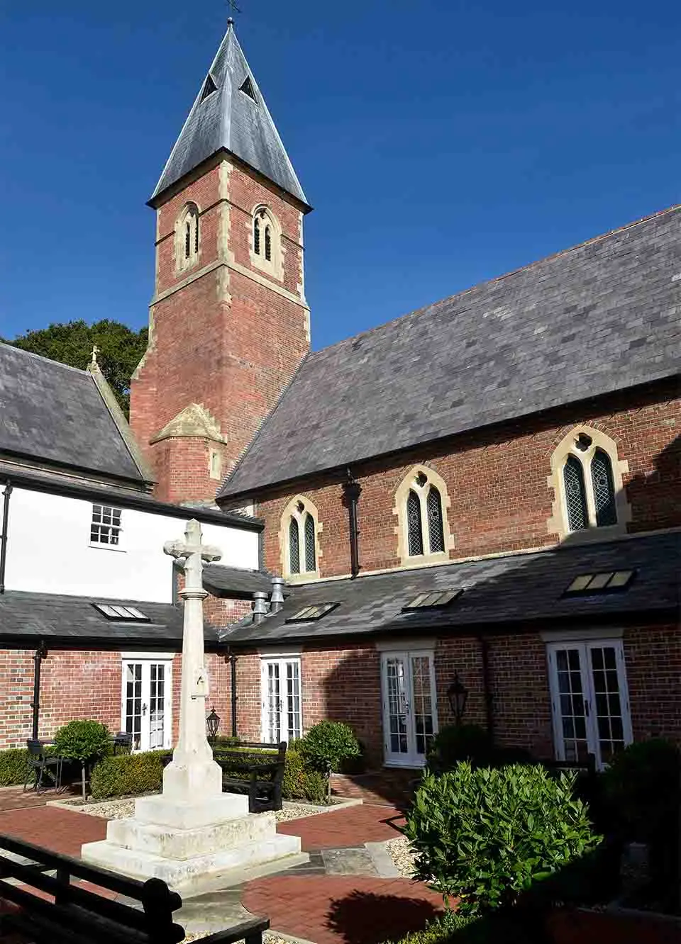 Stapehill Abbey Development Unites New Builds with Sensitive Conversions
