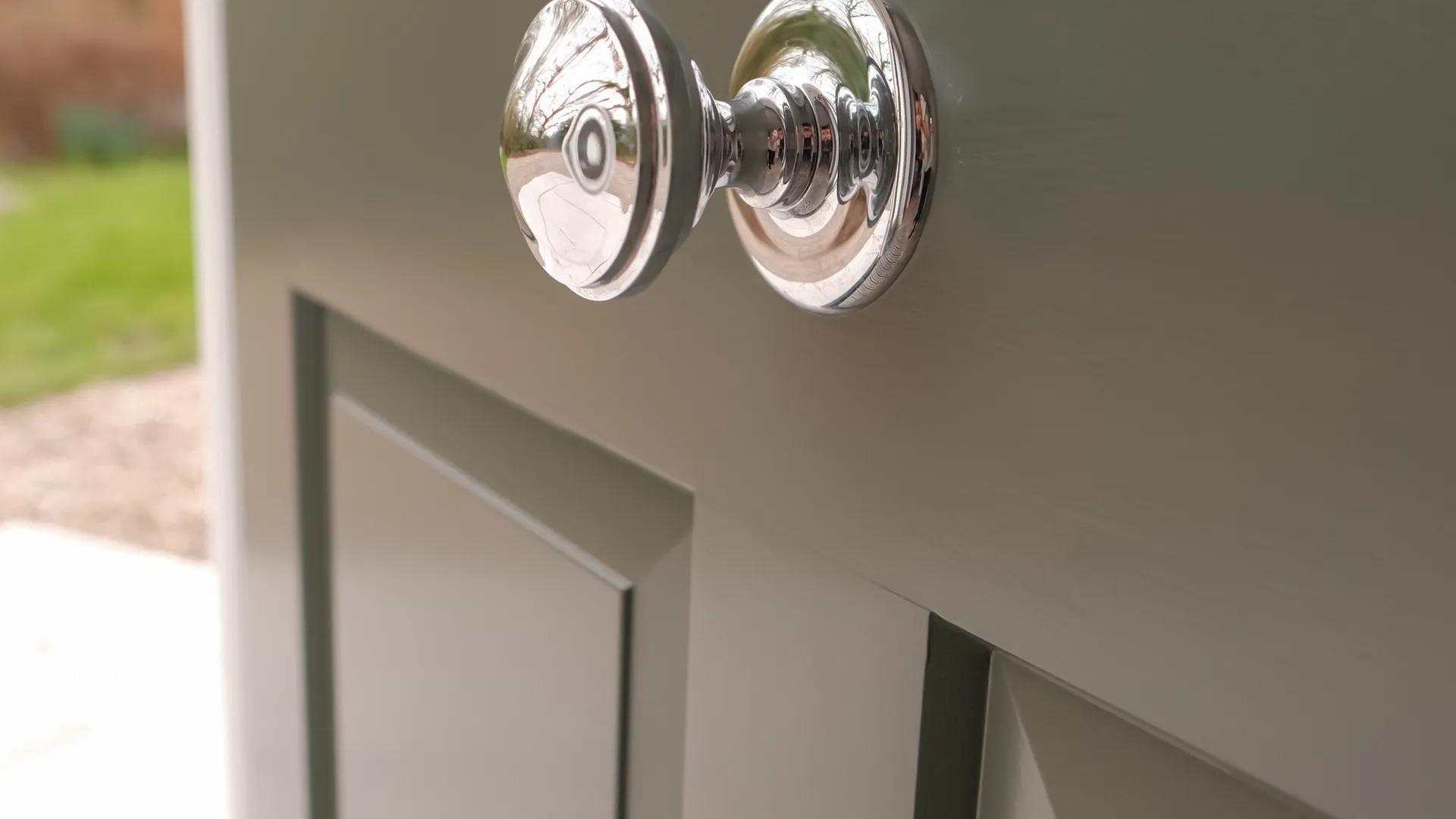 Mumford & Wood Ironmongery Polished Chrome Entrance Door 2 - in
