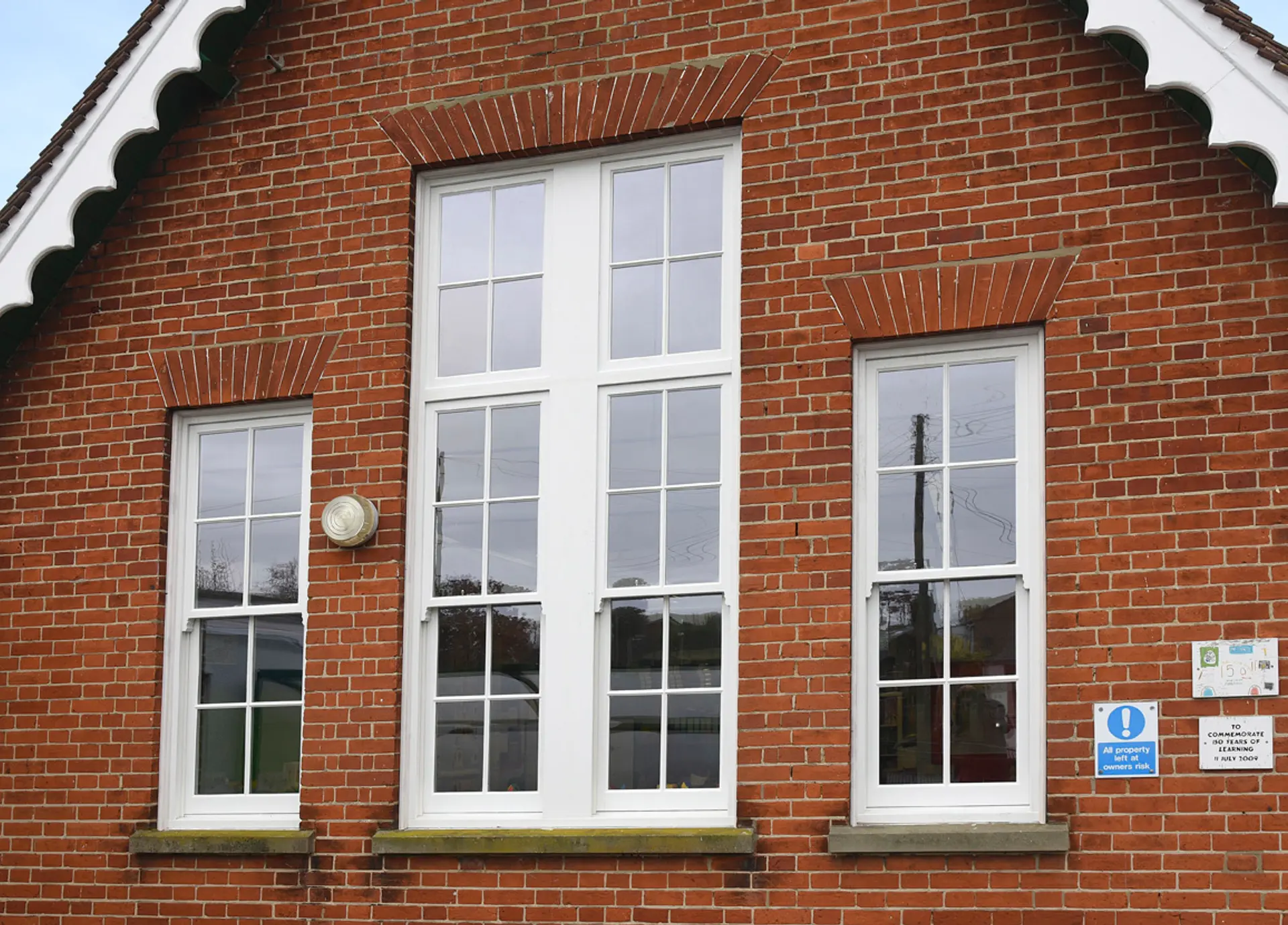 Sash Windows White Exterior 43 - Sash window in White