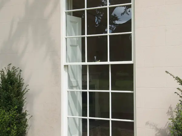 Sash Windows White Exterior 32 - Sash window in White