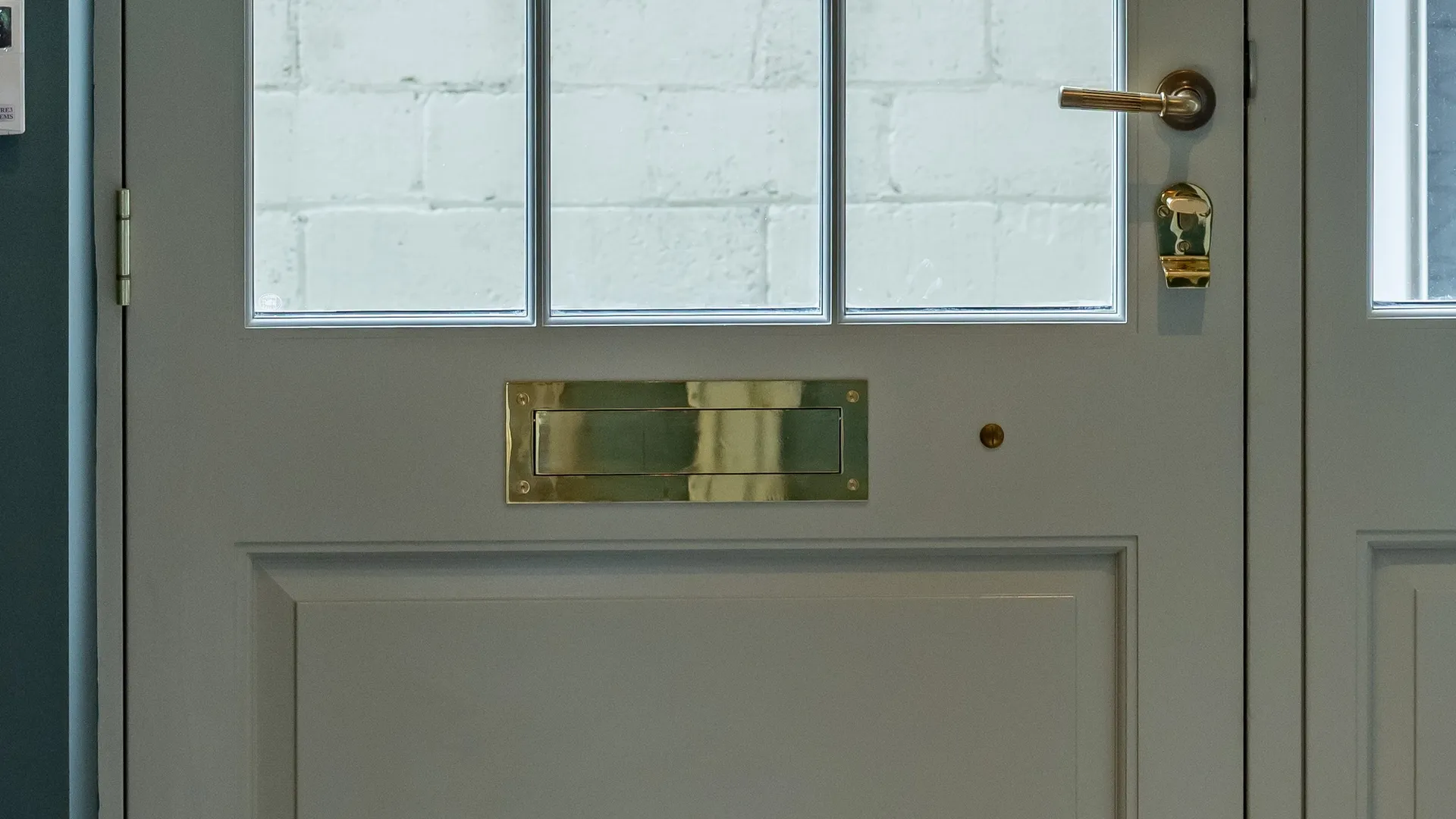 Mumford & Wood Ironmongery Brass Entrance Door 2 - in