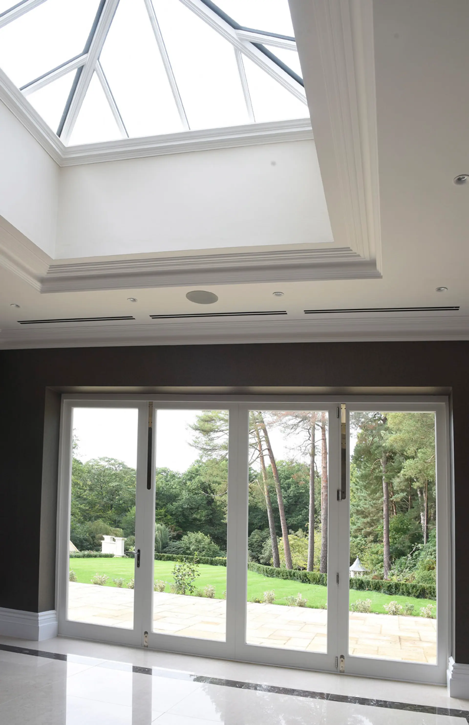 Bifold Door White Interior 2 - Bi-fold door in White