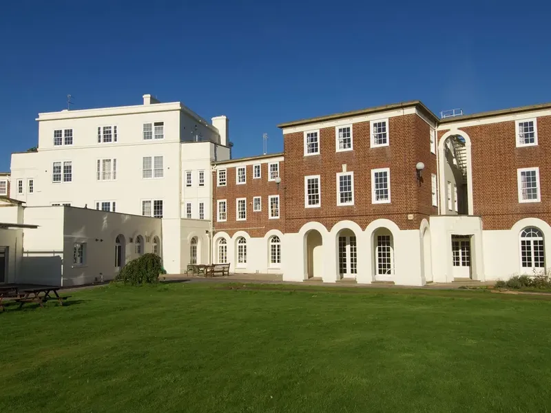 cheltenham ladies college