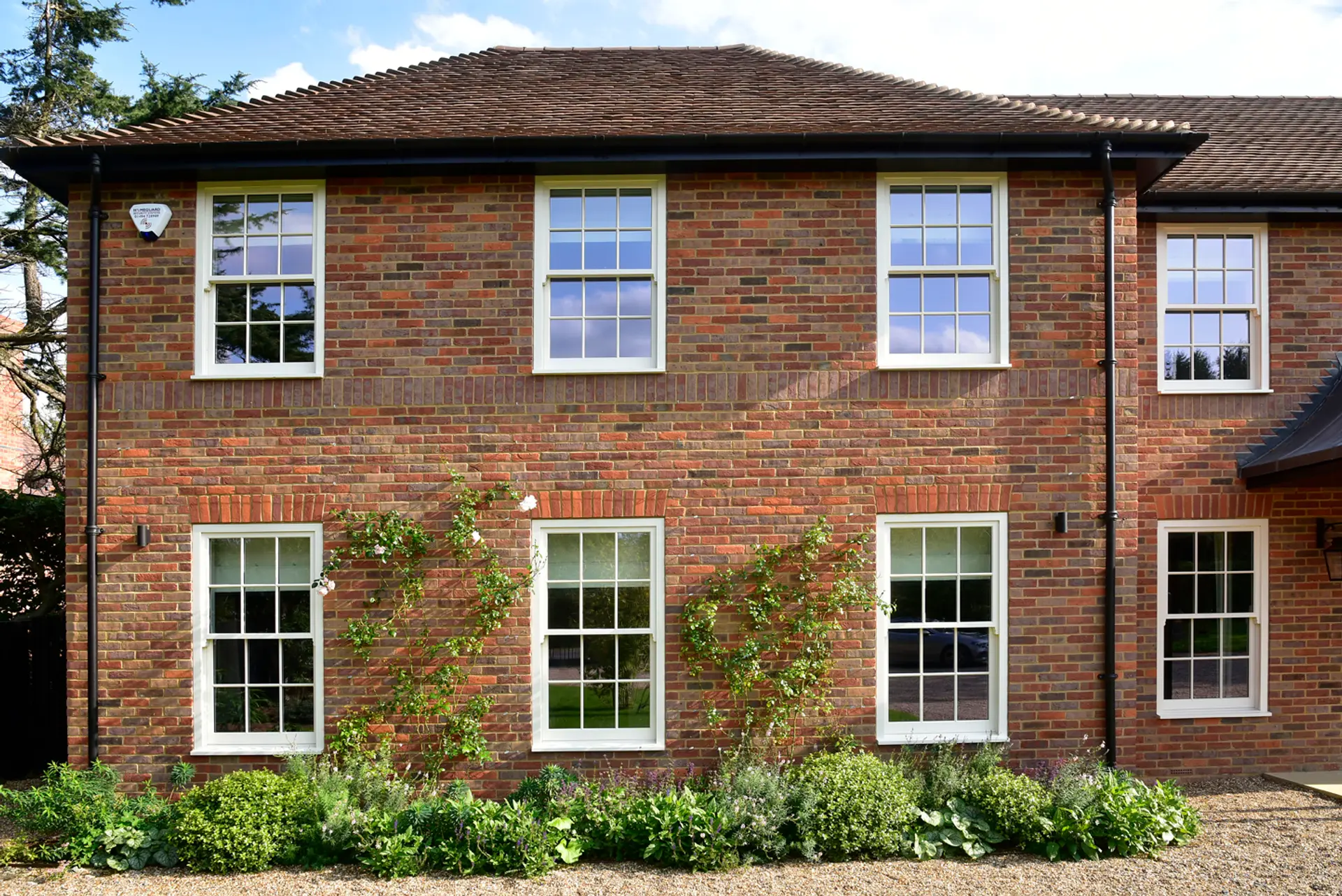 Sash Windows White Exterior 72 - Sash window in White