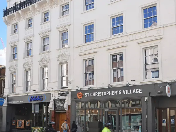 Sash Windows White Exterior 86 - Sash window in White