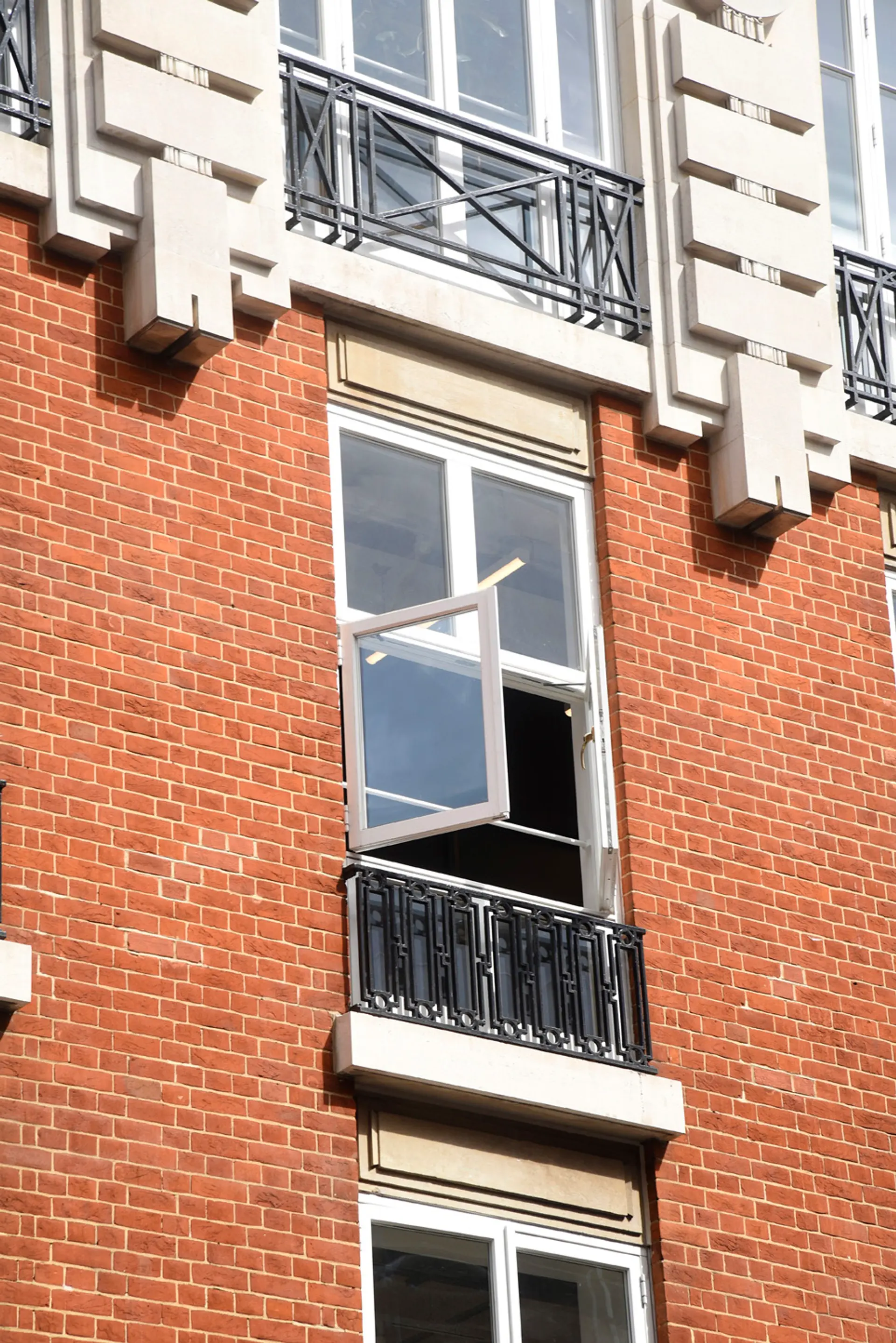 Casement Windows White Exterior 36 - Casement window in White