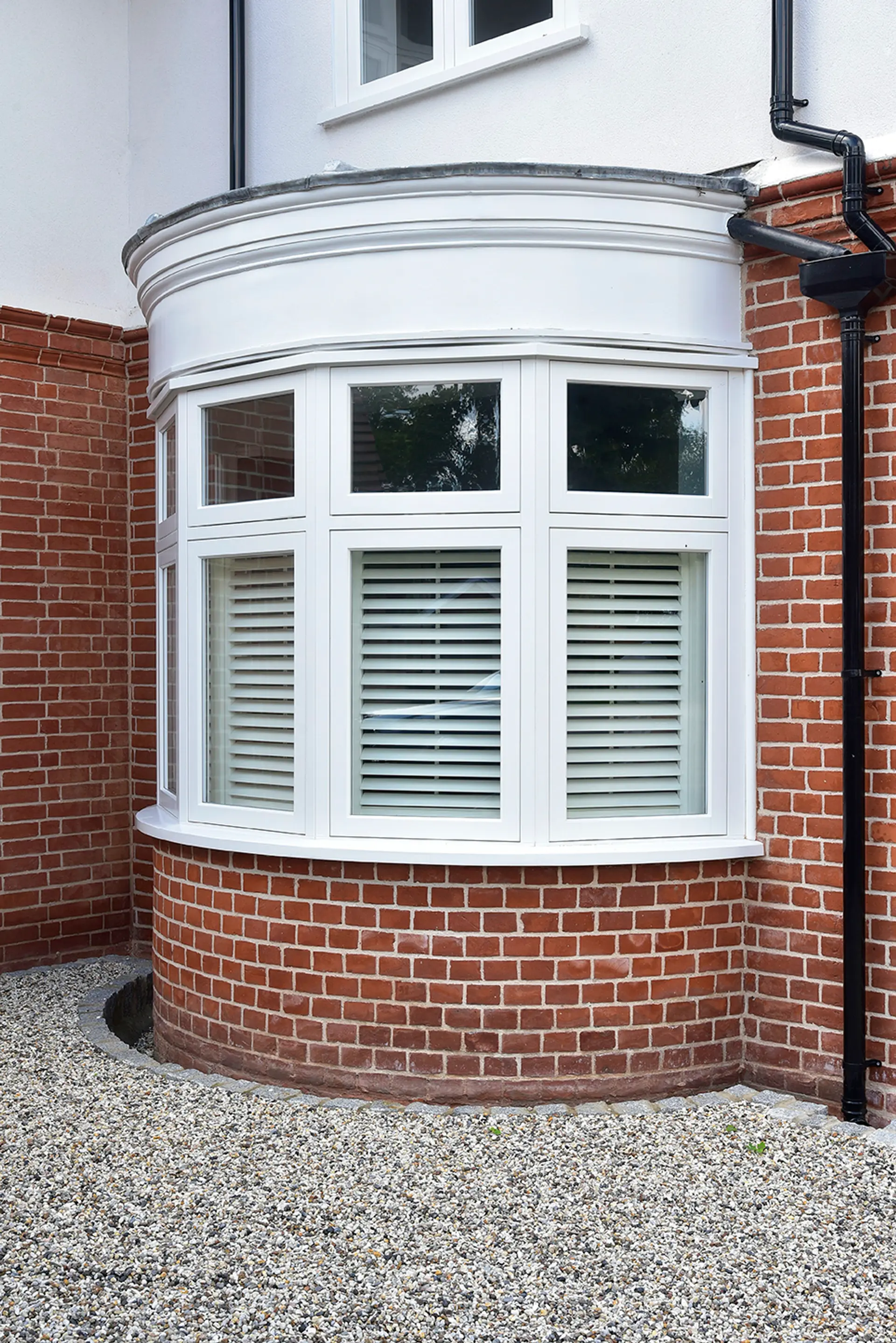Casement Windows White Exterior 16 - Casement window in White