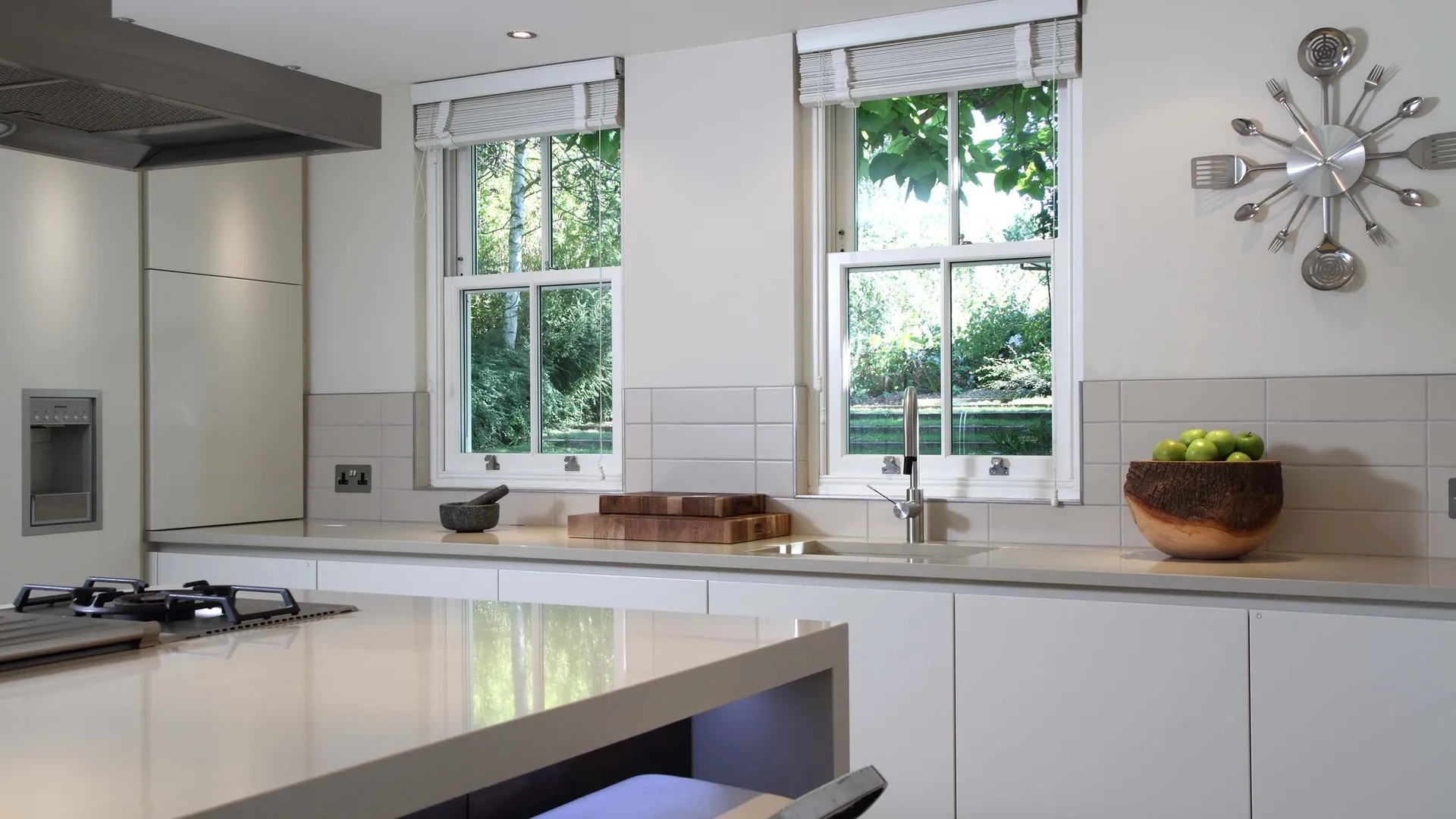Sash Windows White Interior 5 - Sash window in White