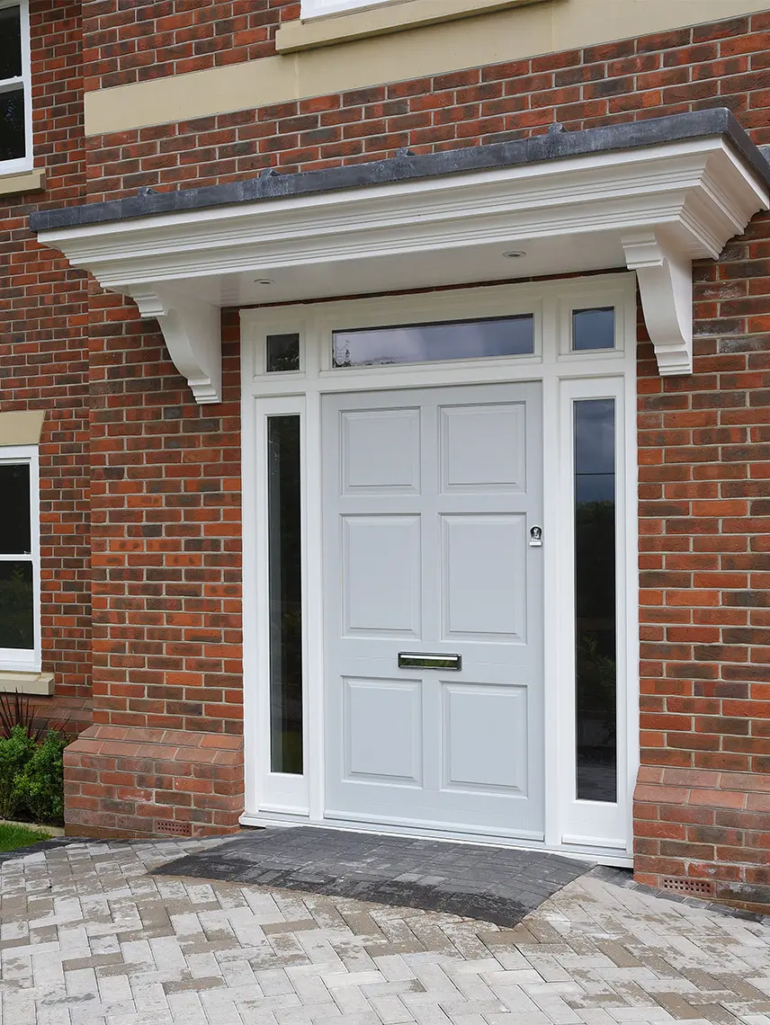 Winchester New Build Benefits from Timeless Timber Elegance