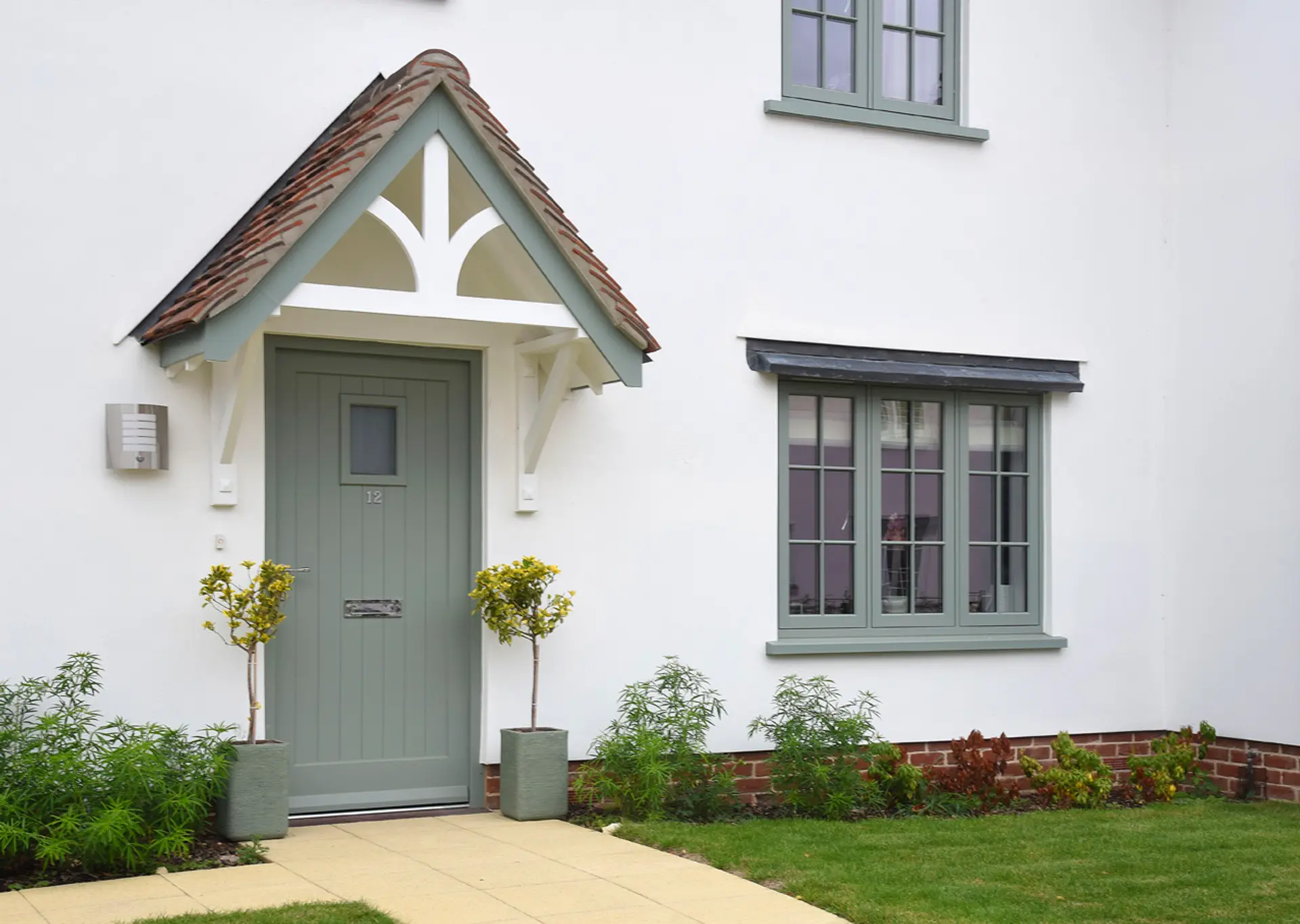 Casement Windows Grey Exterior 15 - Casement window in Grey