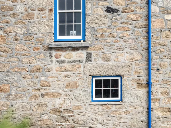 Sash Windows White Exterior 41 - Sash window in White