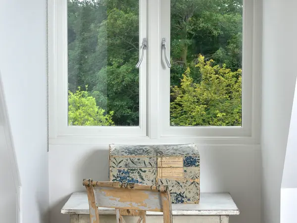 Casement Windows White Interior 11 - Casement window in White