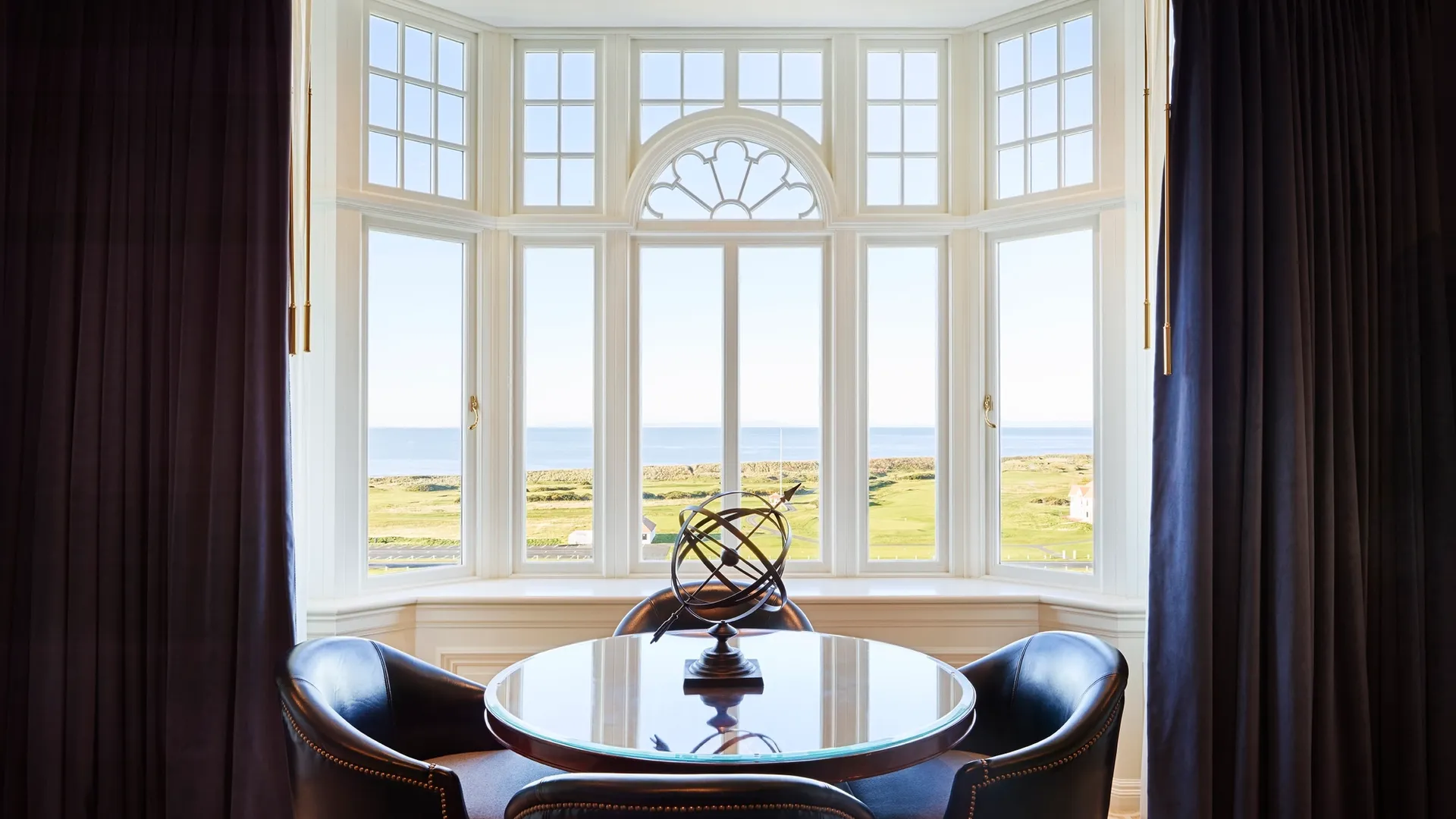 Casement Windows White Interior 23 - Casement window in White