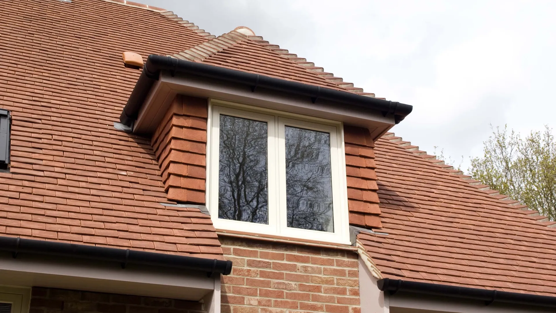 Casement Windows White Exterior 2 - Casement window in White