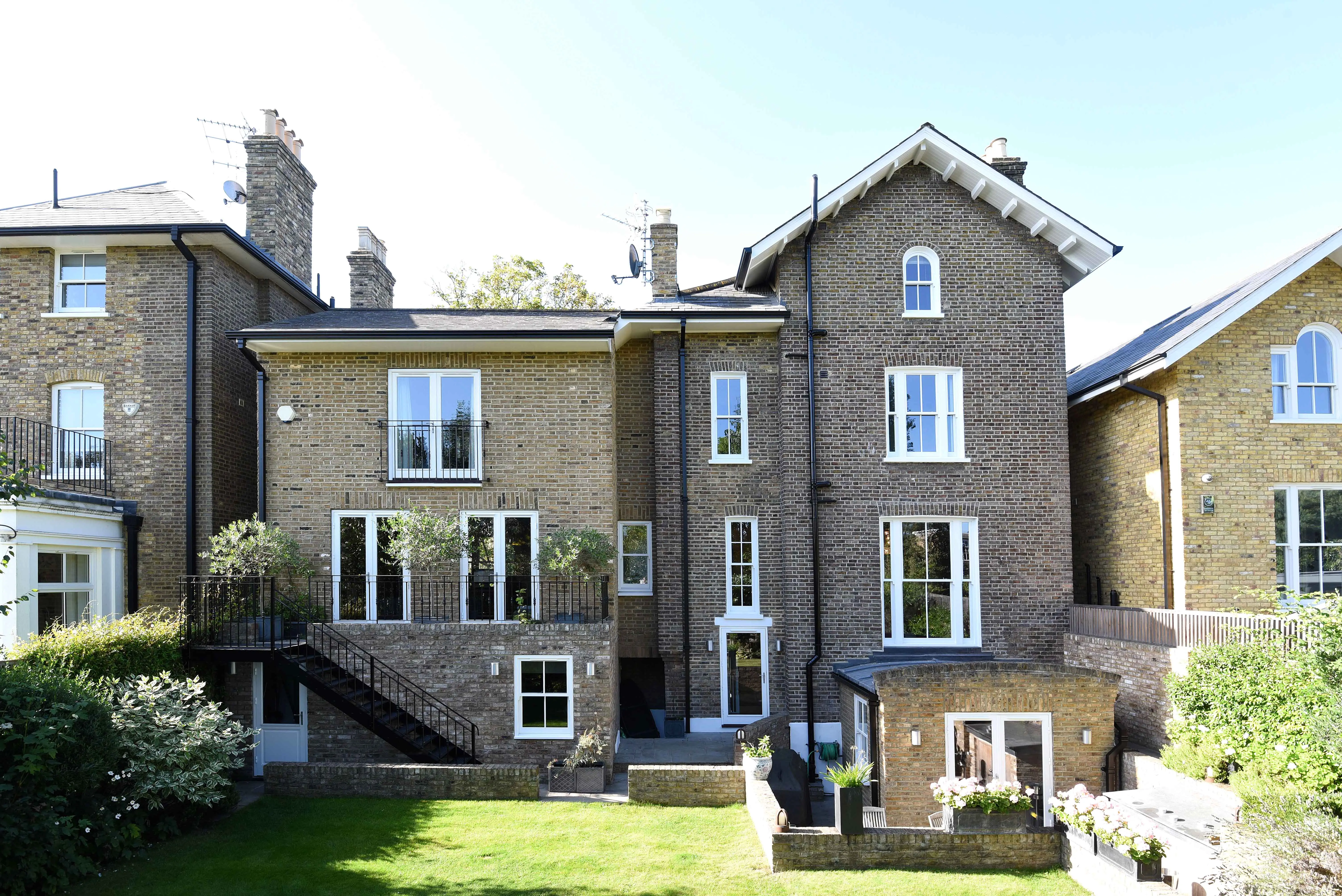 Victorian Townhouse - 9