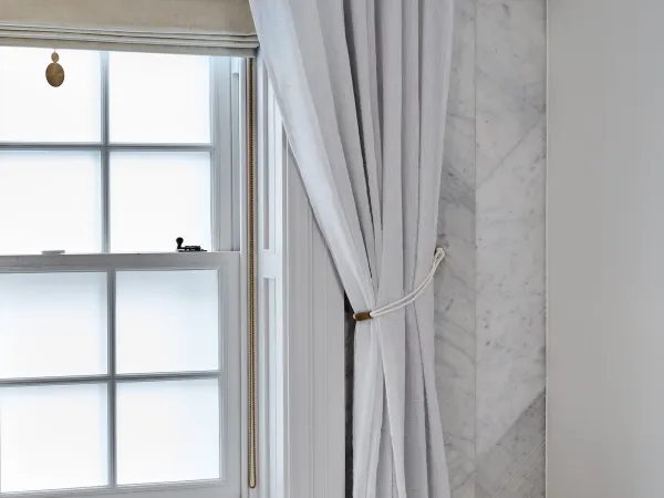 Sash Windows White Interior 6 - Sash window in White