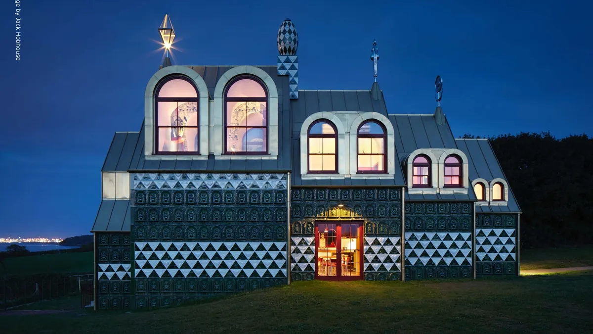 Vibrant Windows in 'A House for Essex'