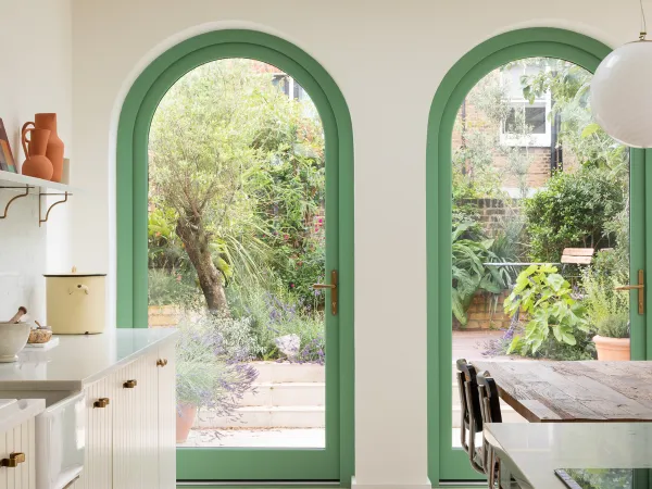 Single Door Green Interior - Single door in Green