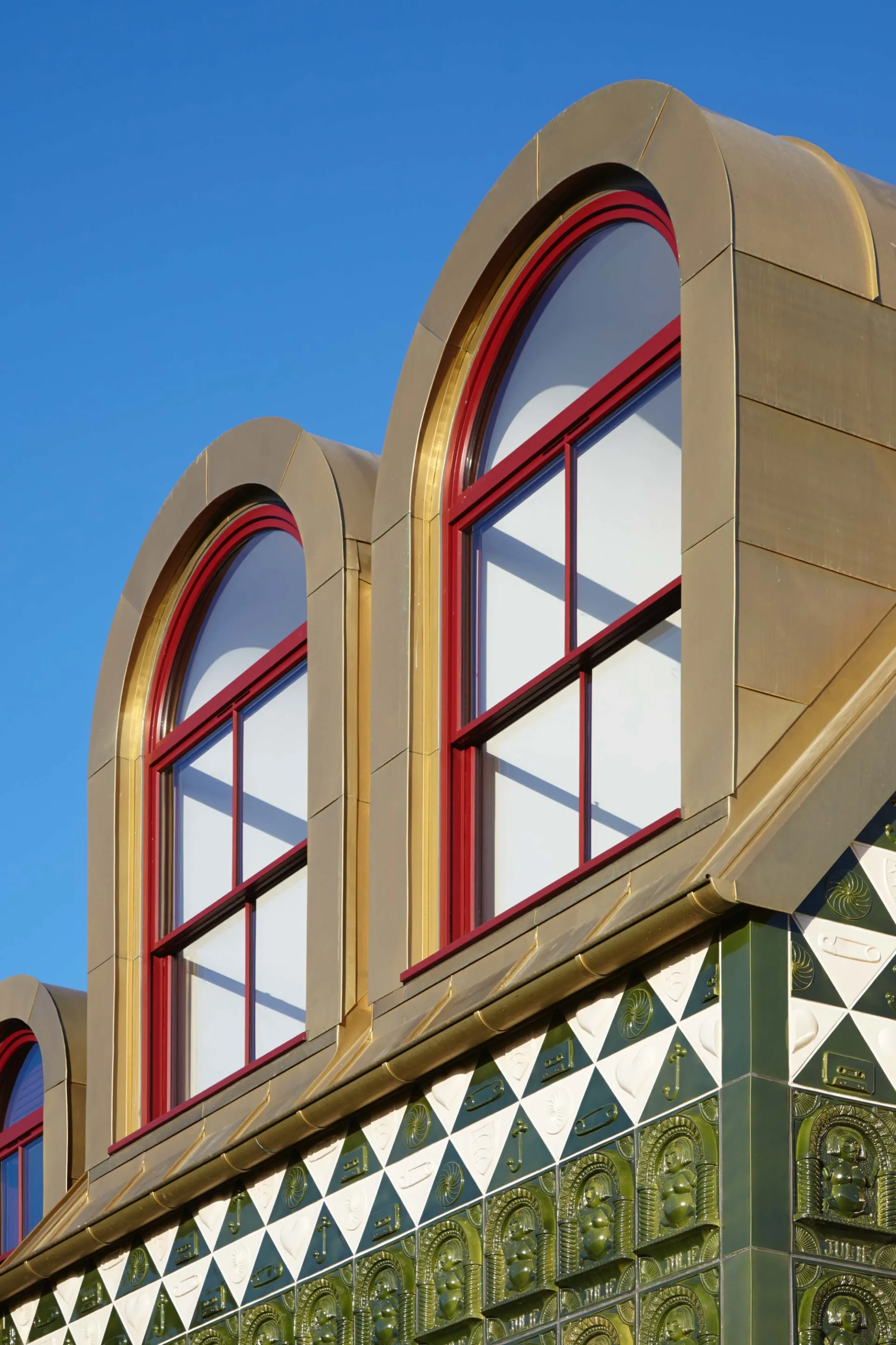 Sash Windows Red Exterior - Sash window in Red