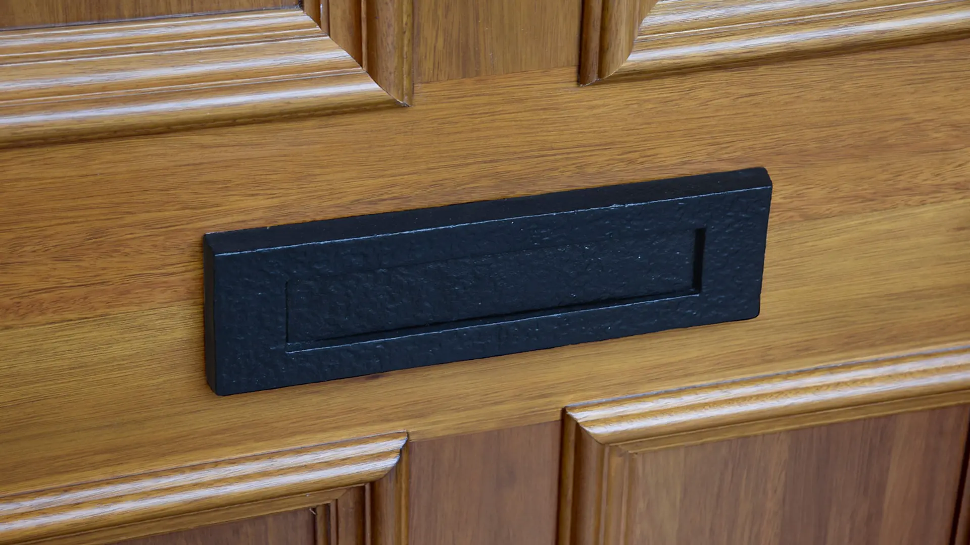 Mumford & Wood Ironmongery Black Entrance Door 6 - in