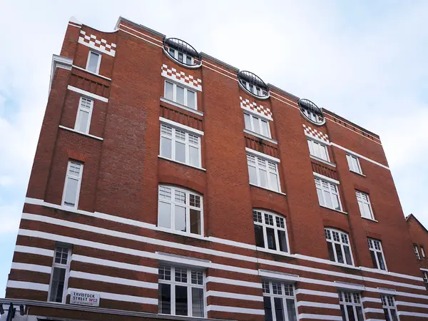 Casement Windows White Exterior 4 - Casement window in White