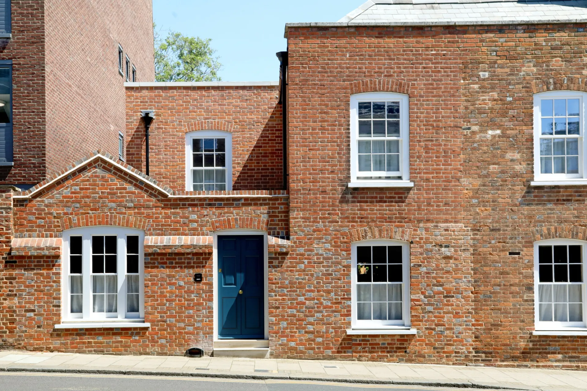 Sash Windows White Exterior 2 - Sash window in White