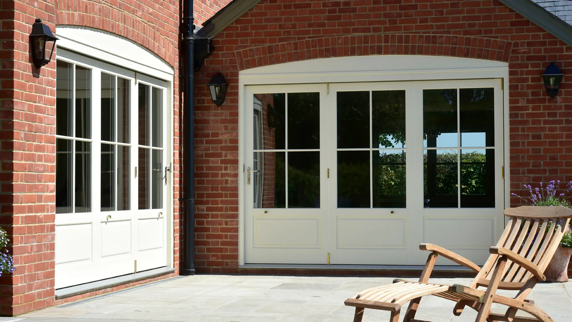 Bifold Door White Exterior 7 - Bi-fold door in White