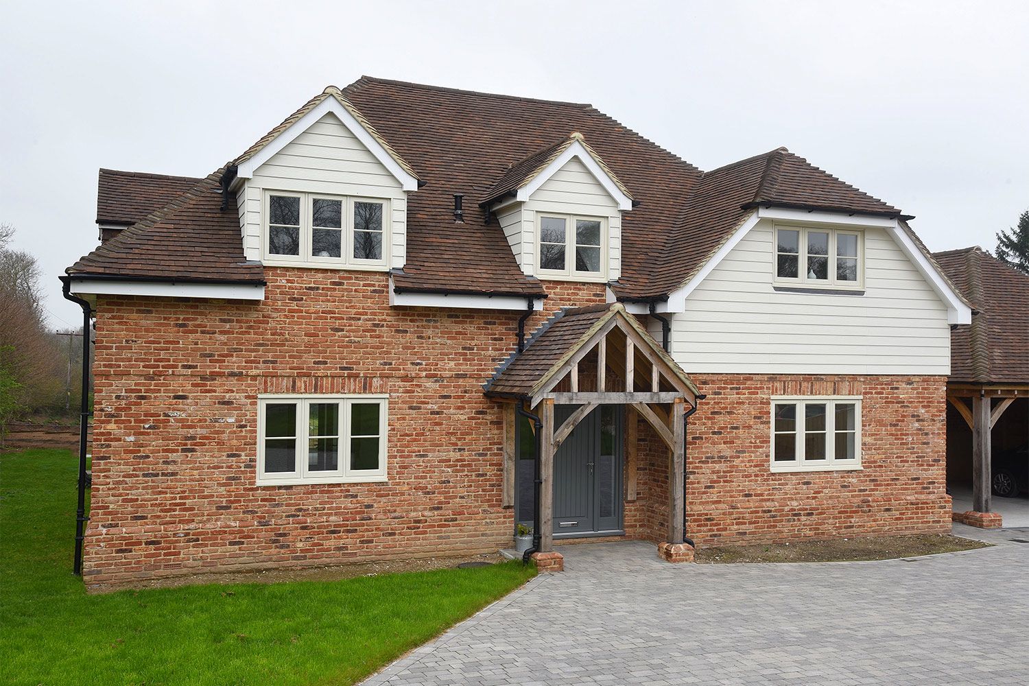 Private Plot Reimagined into Welcoming Family Residences