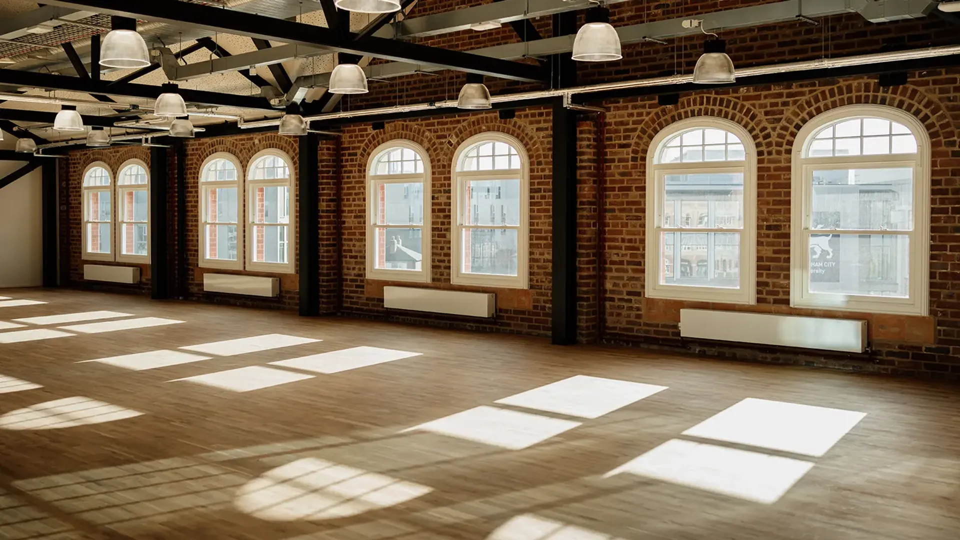 Mumford & Wood Classic vs Conservation Windows: What’s the Difference?