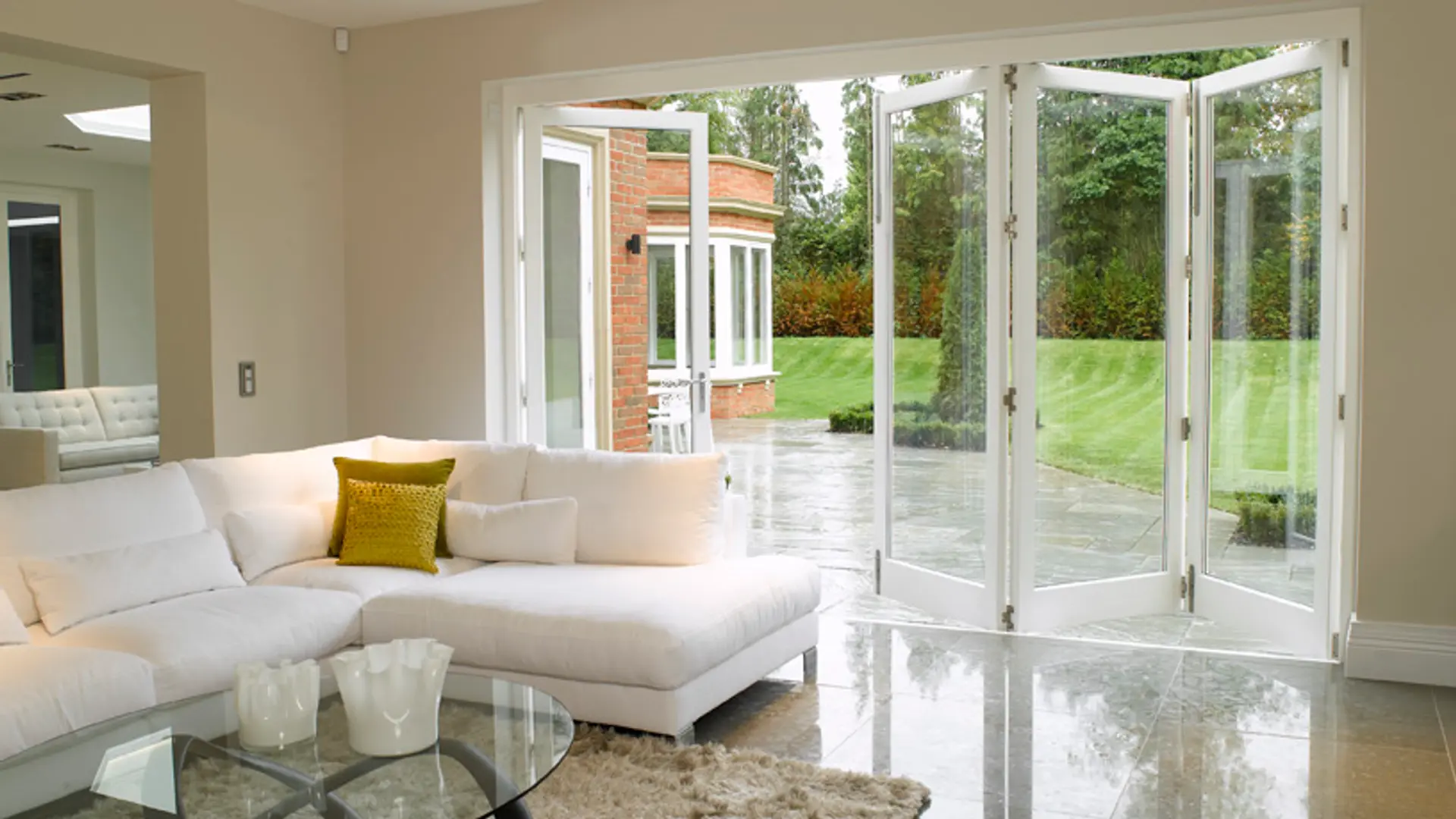 Bifold Door White Interior - Bi-fold door in White