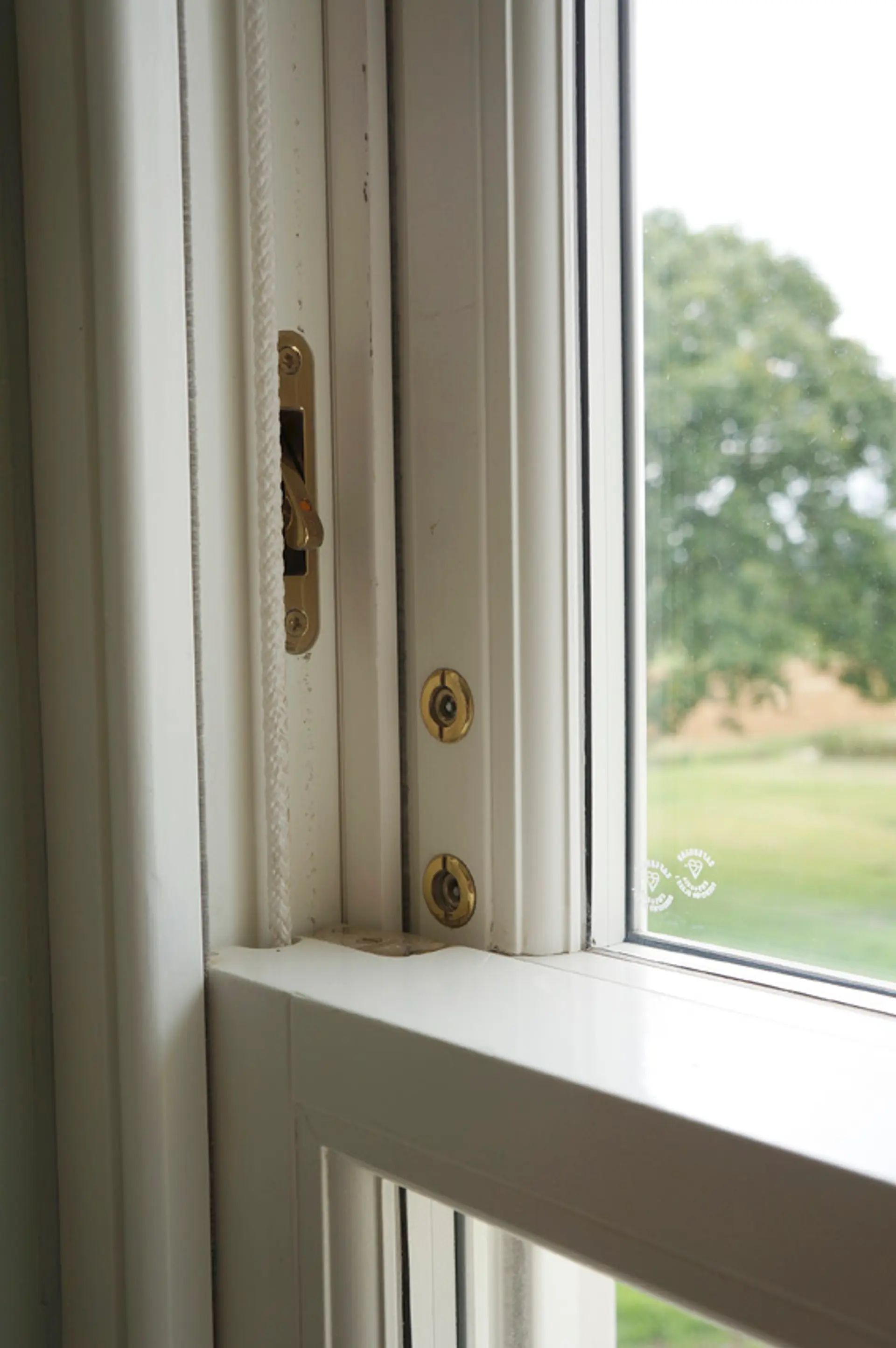 Sash Windows White Interior 15 - Sash window in White