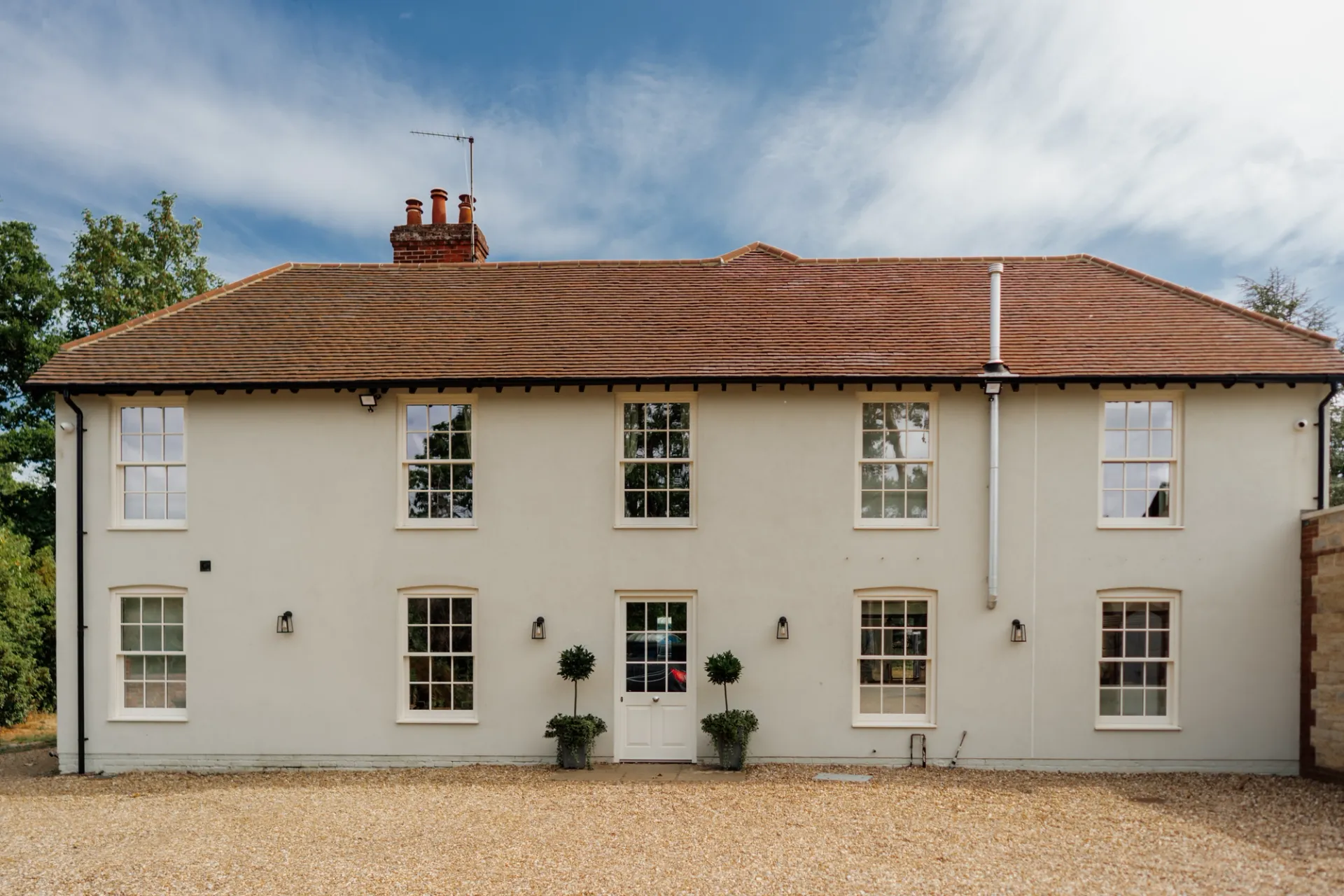 Sash Windows White Exterior 56 - Sash window in White