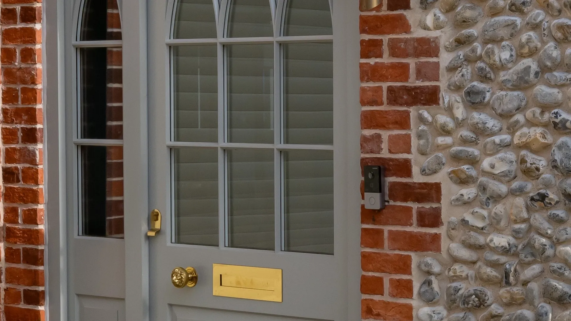 Mumford & Wood Ironmongery Brass Entrance Door - in