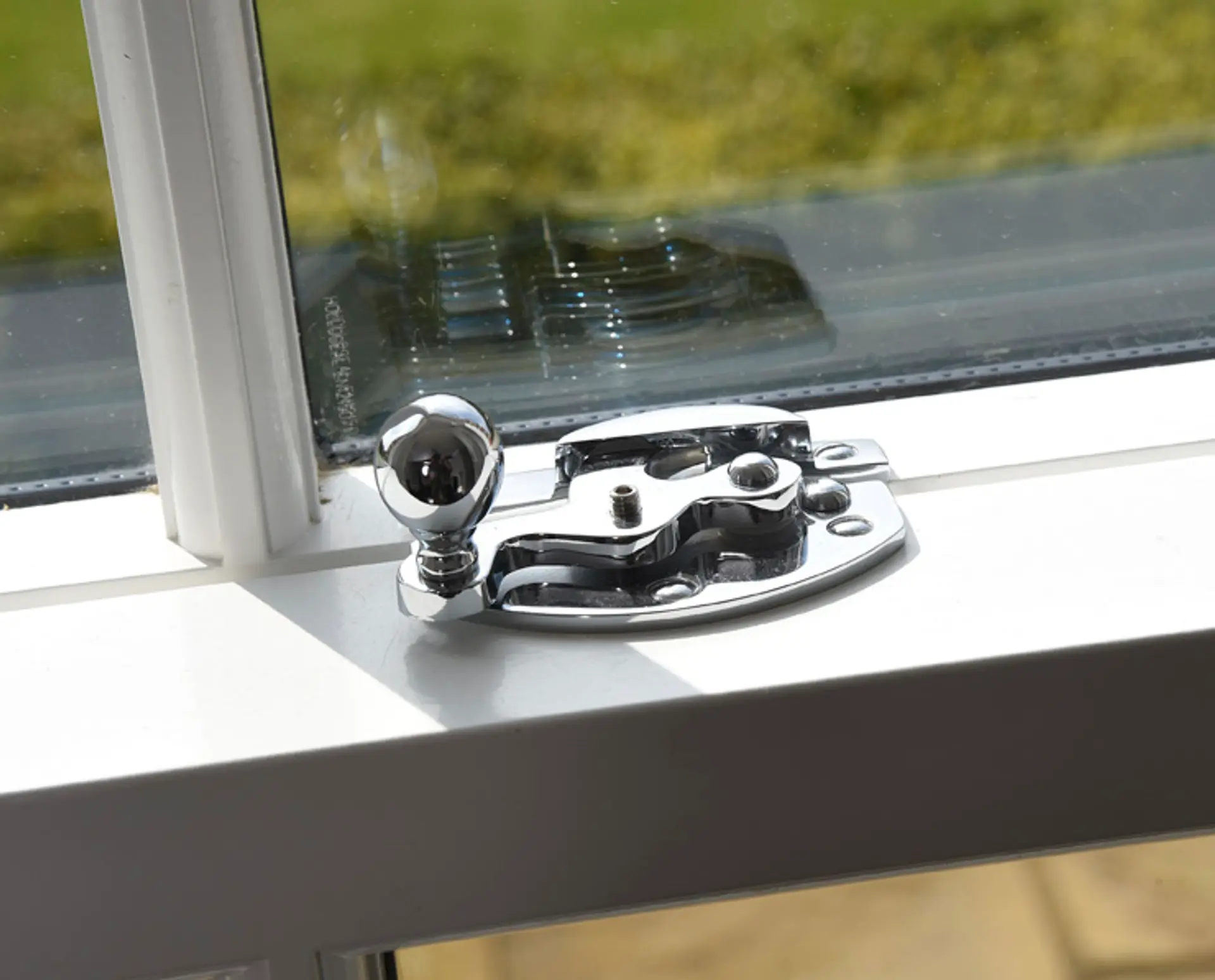 Mumford & Wood Ironmongery Polished Chrome Sash Window 8 - in