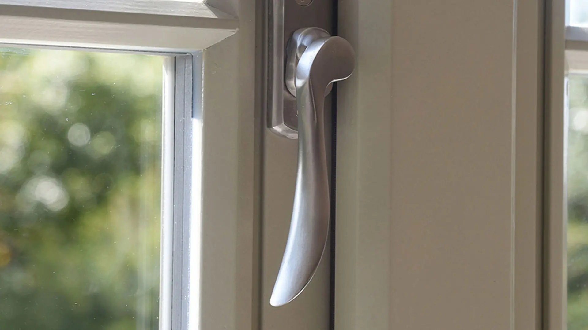 Prepping Windows & Doors for Winter Weather