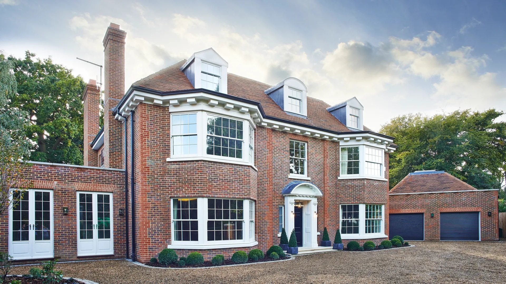 Sash Windows White Exterior 51 - Sash window in White