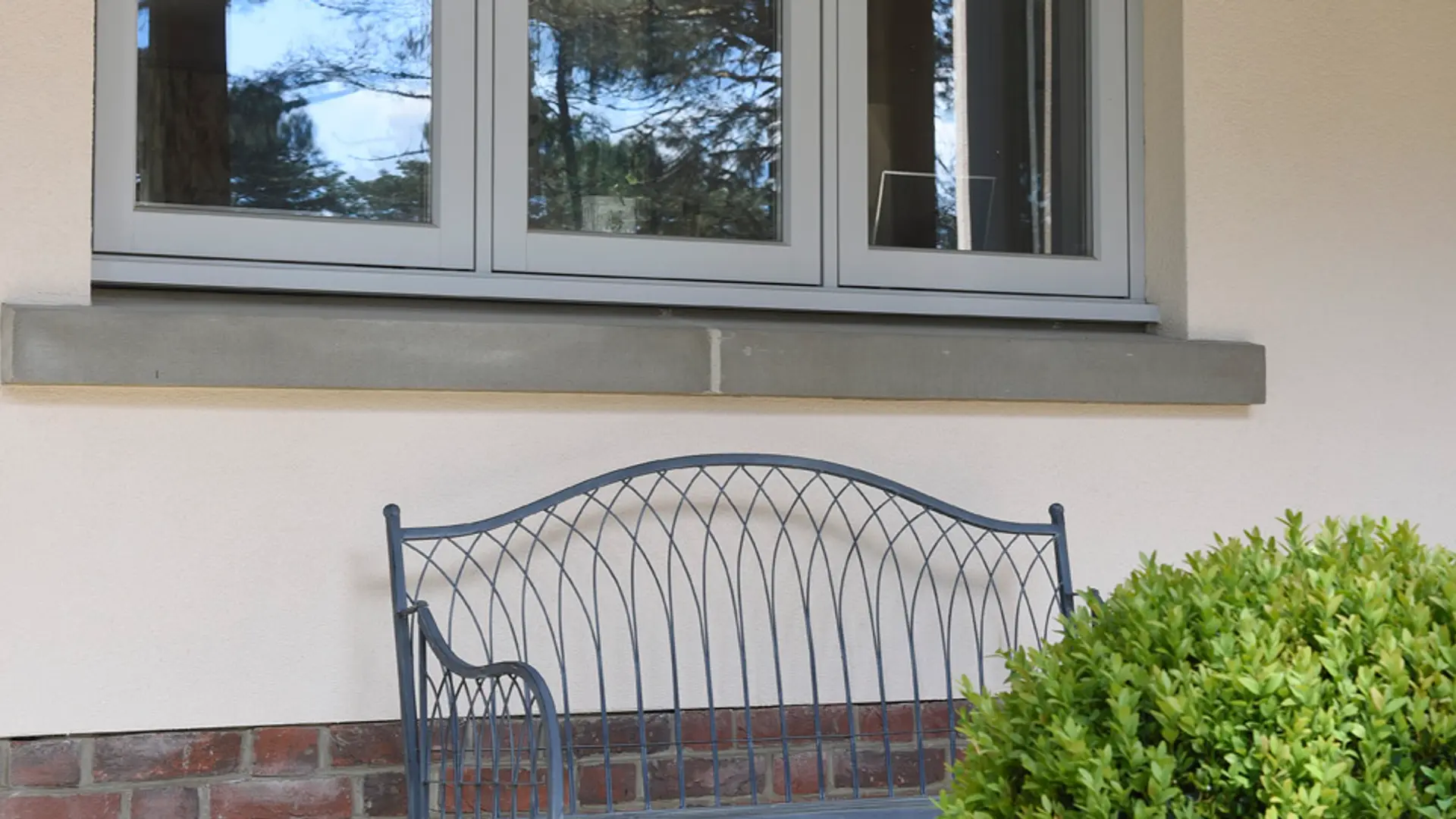 Casement Windows Grey Exterior 18 - Casement window in Grey