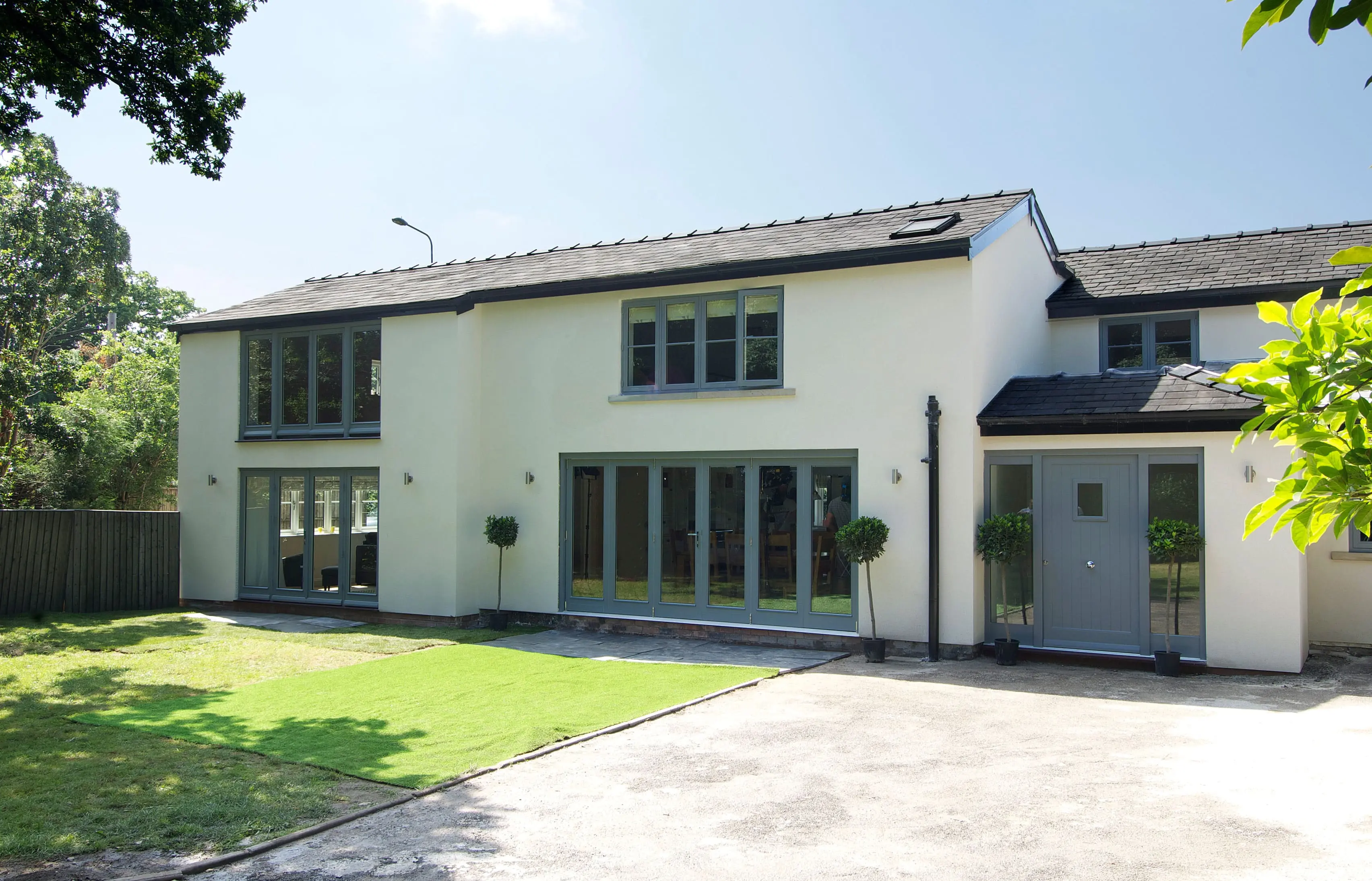 Sarah Beeny's 'Double your house' TV Series