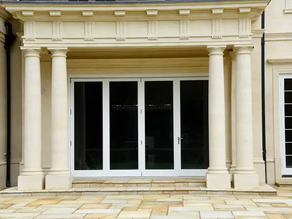 Spring sash window red