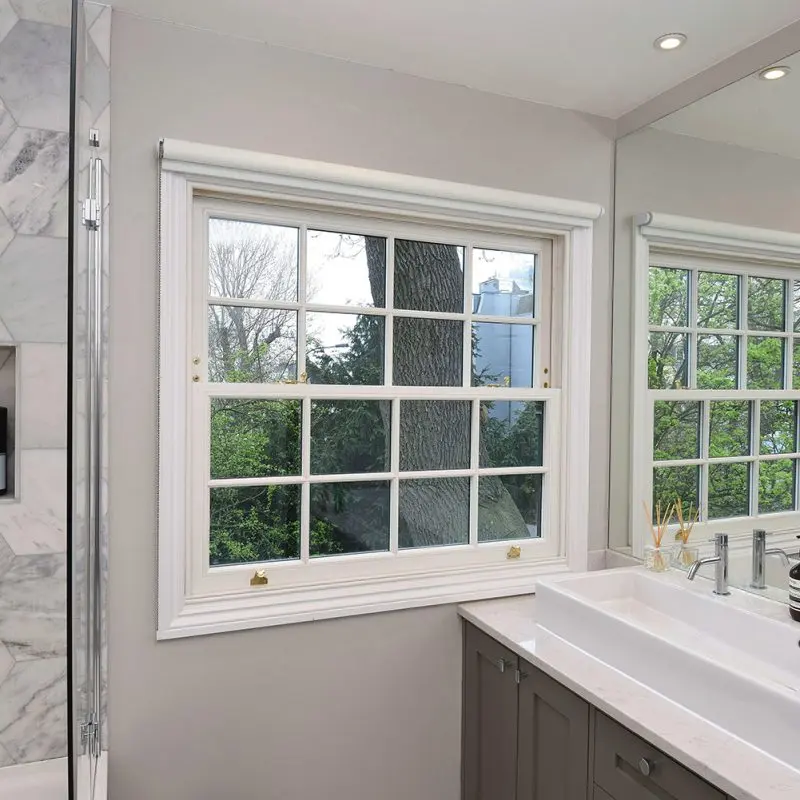 Timber_spring_sash_windows_from_Mumford_and_wood_conservation_range_10